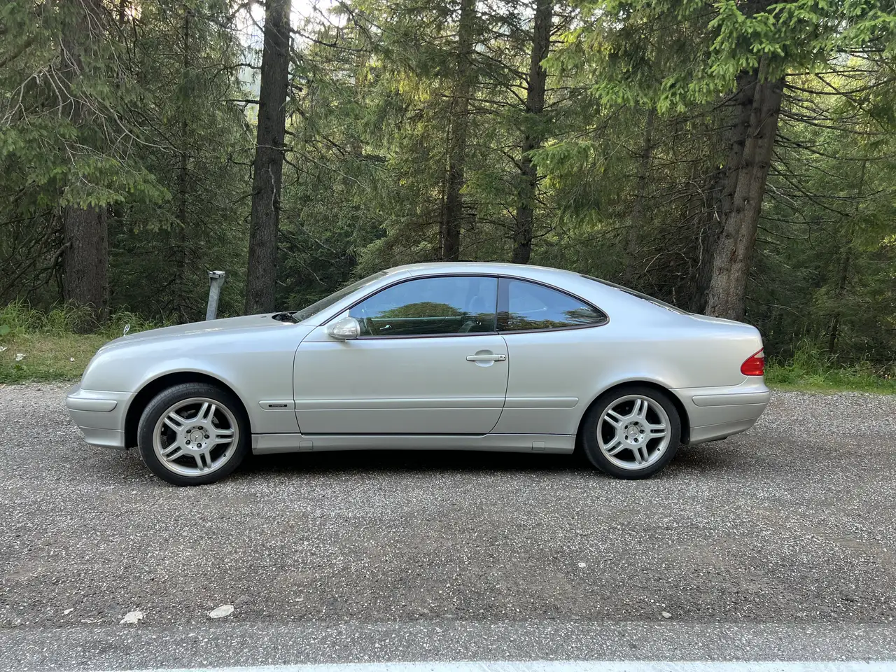 Mercedes-Benz CLK 200 Coupe Kompressor Avantgarde, foto 2