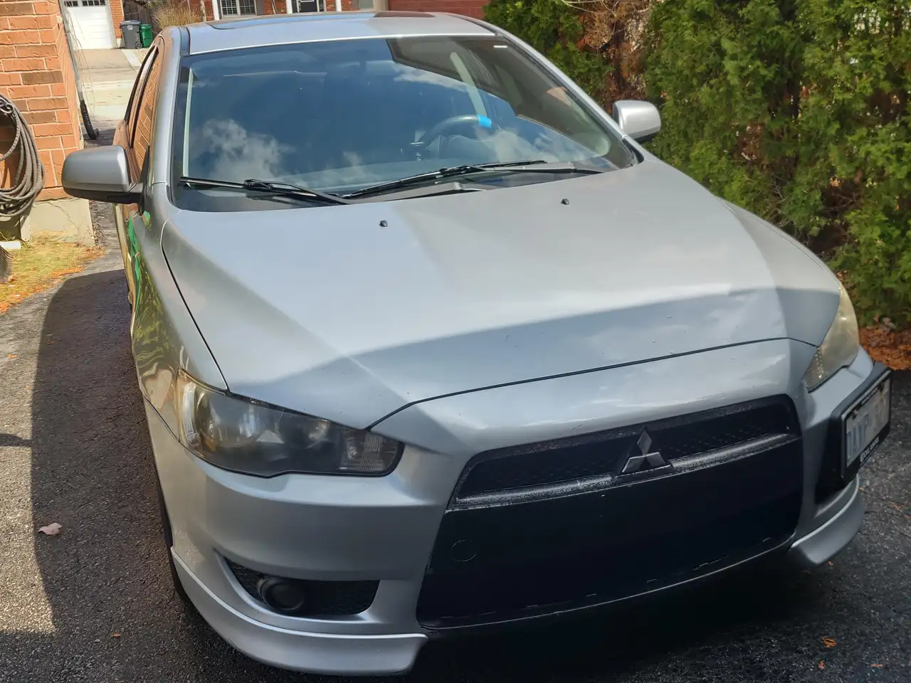 Mitsubishi Lancer снимка Mitsubishi Lancer