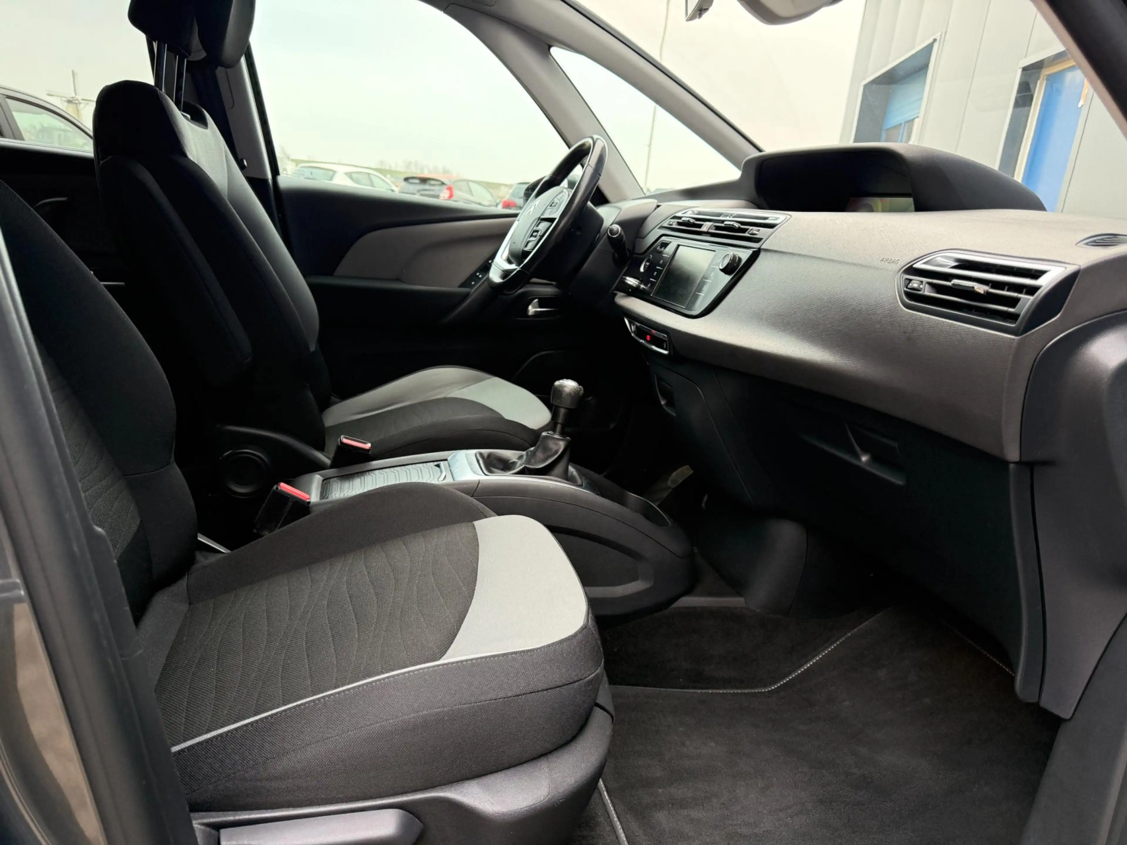 Citroen Grand C4 Picasso 1.6 THP Intensive 7P|Navi.|Climate — photo 5