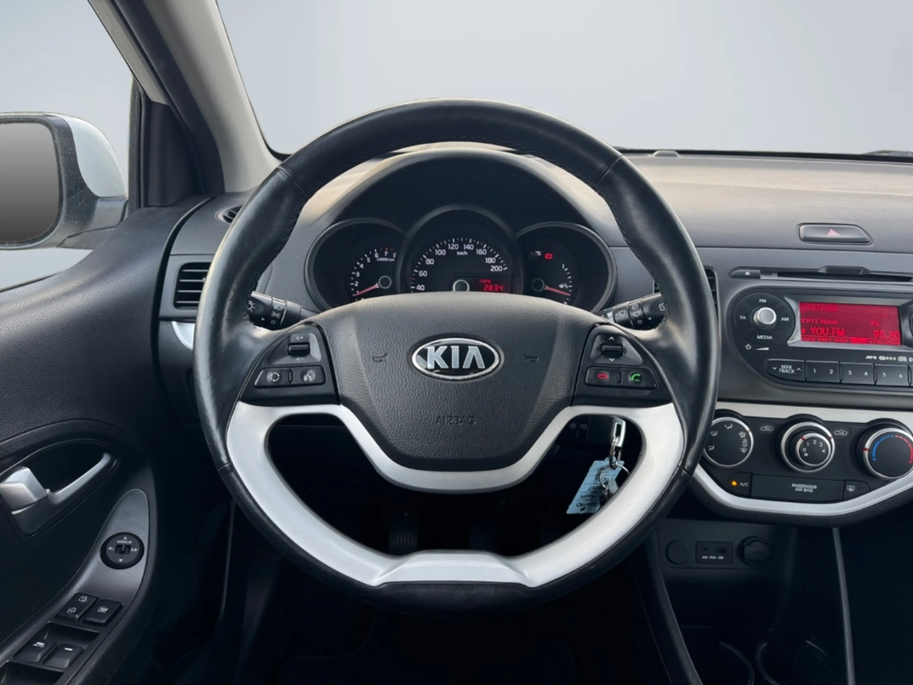 Kia Picanto 1.2 World Cup ed. Klima Apple CarPlay Android Auto — photo 12