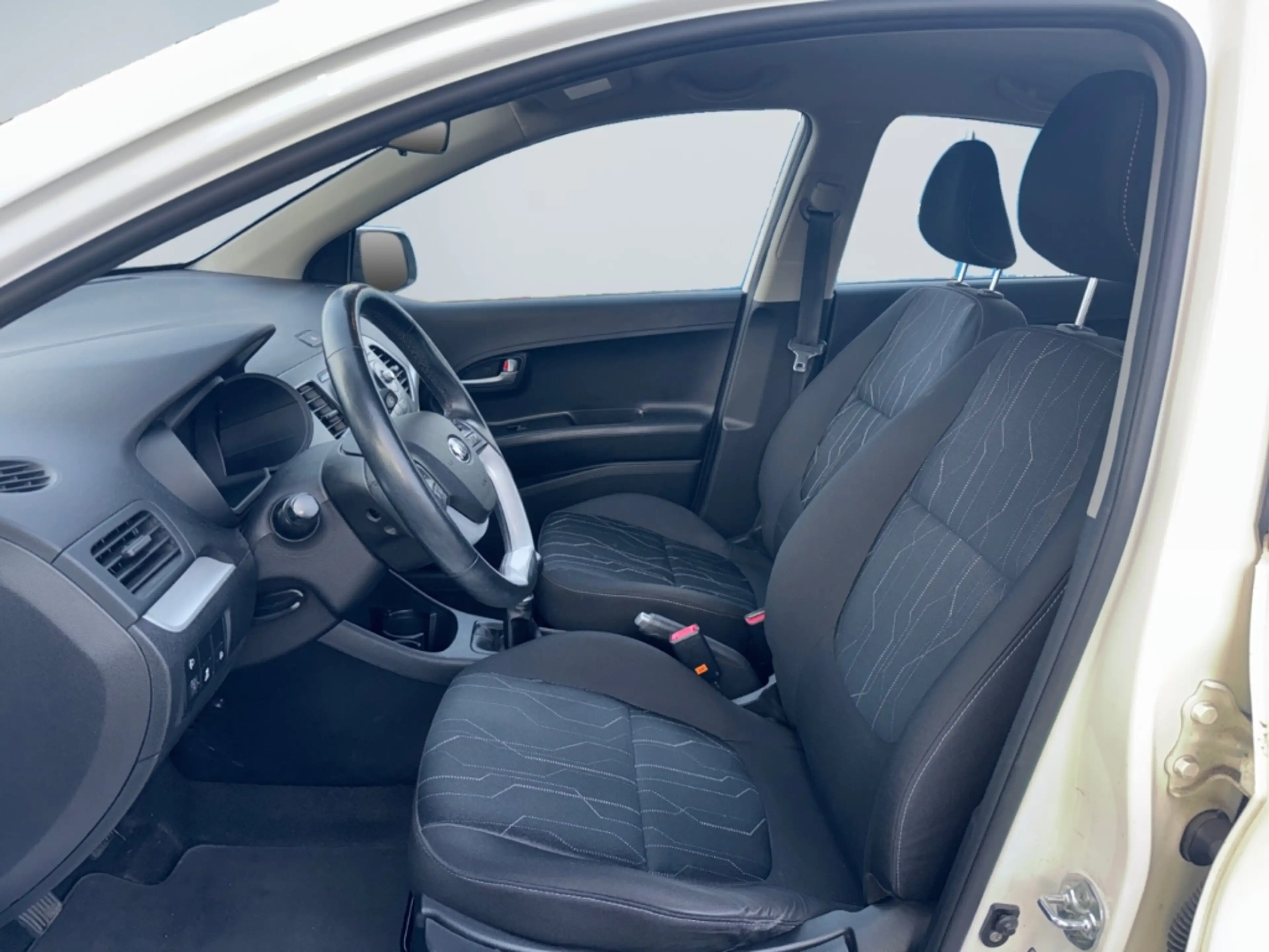 Kia Picanto 1.2 World Cup ed. Klima Apple CarPlay Android Auto — photo 9