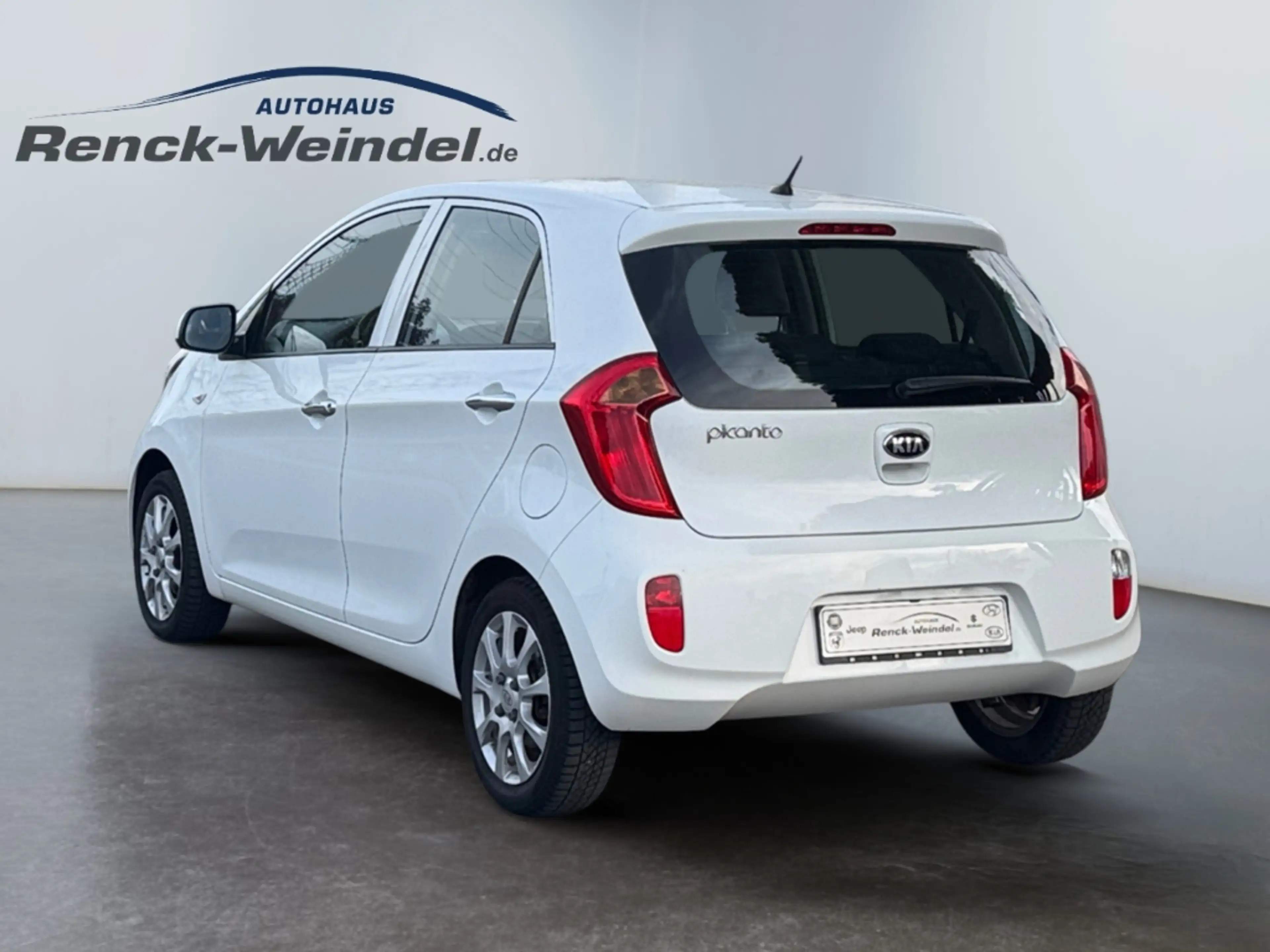 Kia Picanto 1.2 World Cup ed. Klima Apple CarPlay Android Auto — photo 3