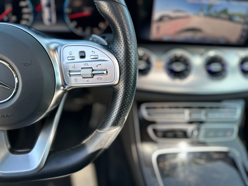 Mercedes-Benz E 400 d Coupe 4Matic AMG-LINE*PANO*360°*LED* — photo 12