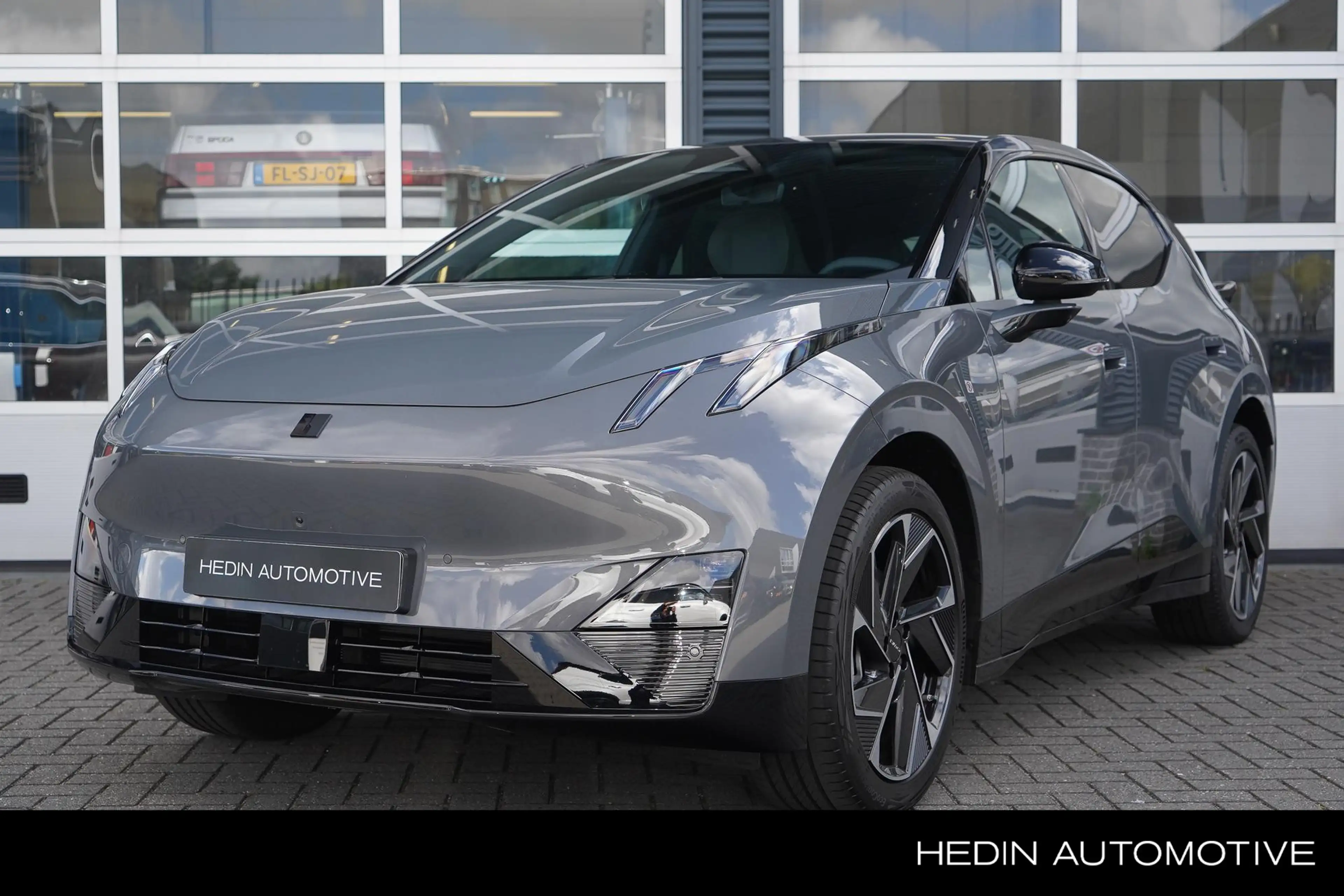 Lynk & Co 02 More 66 kWh | Stoel- stuurverwarming | 360° Camera