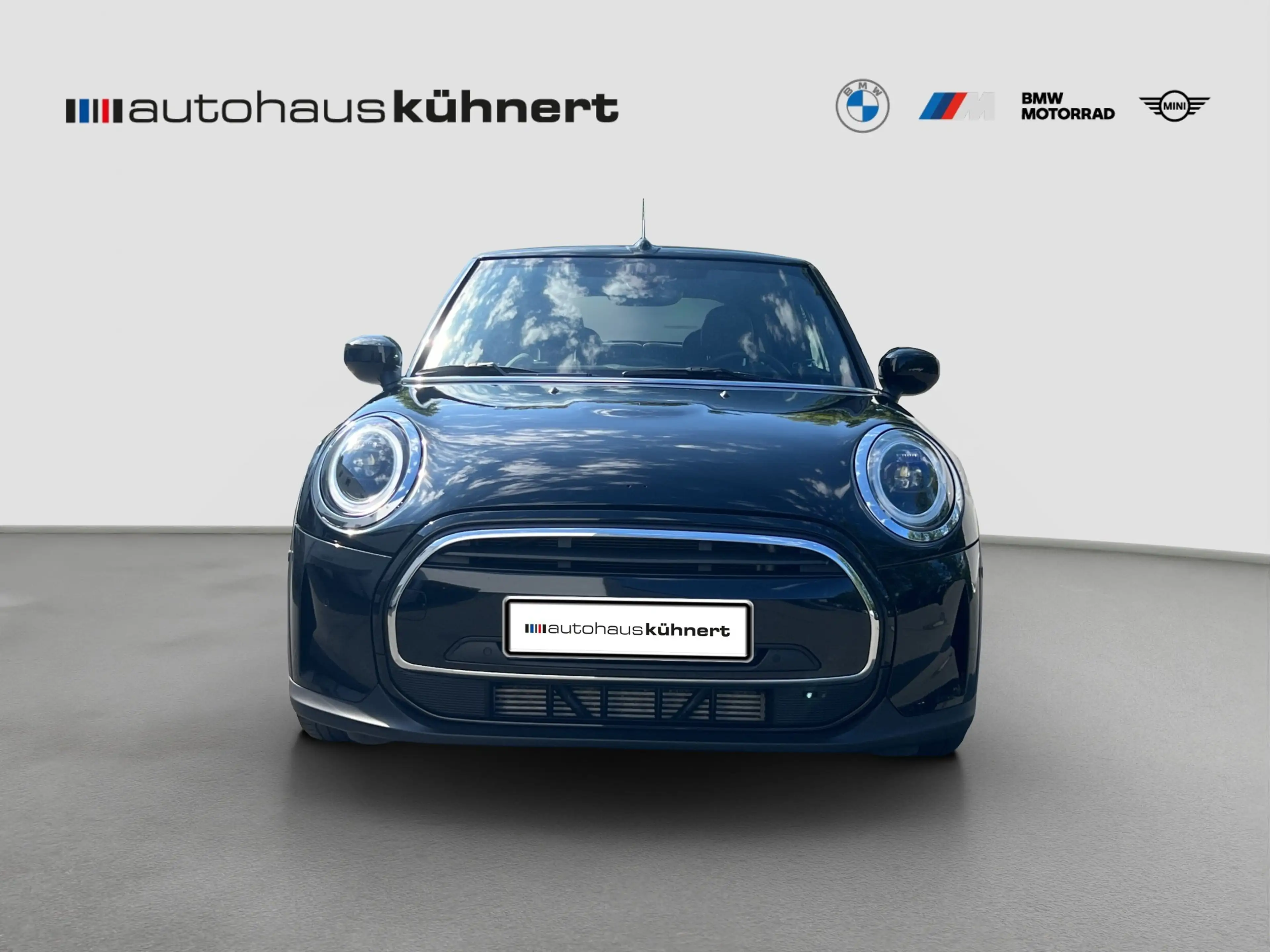 MINI One Cabrio Classic Trim LED Navi Carplay Tempo — photo 3