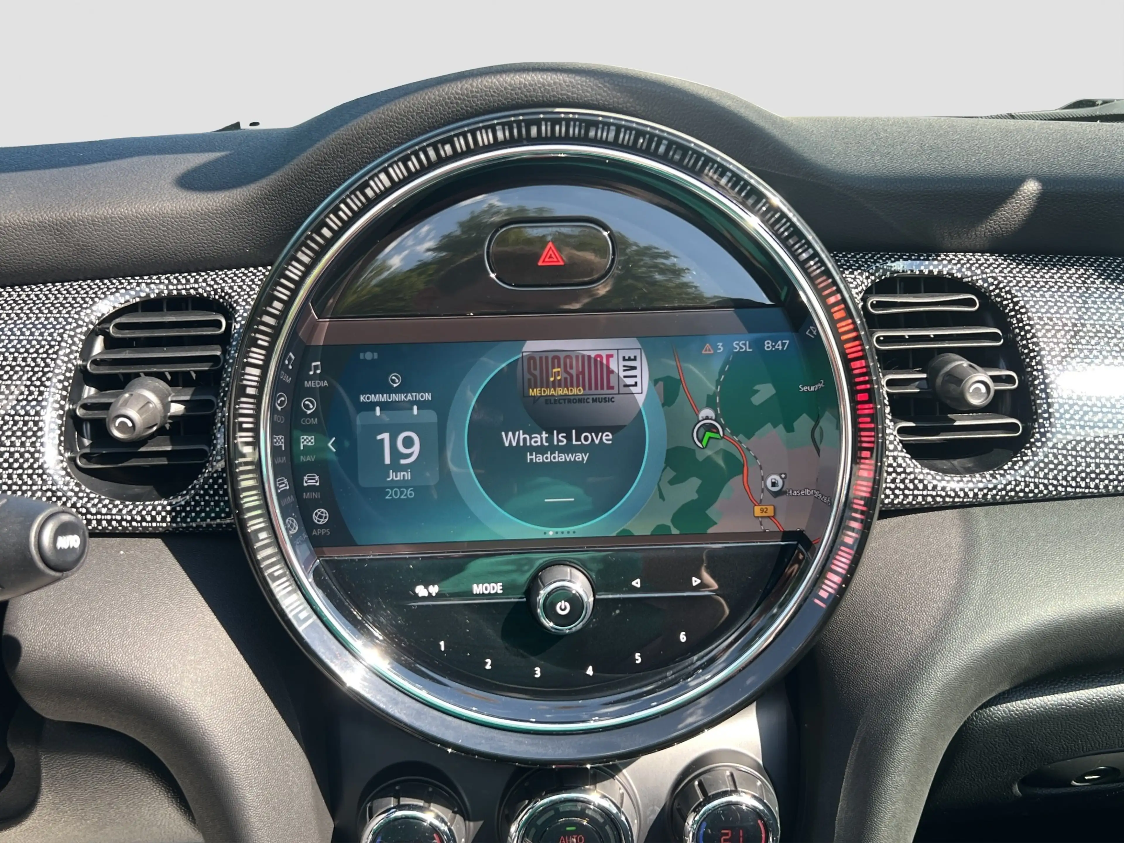 MINI One Cabrio Classic Trim LED Navi Carplay Tempo — photo 14