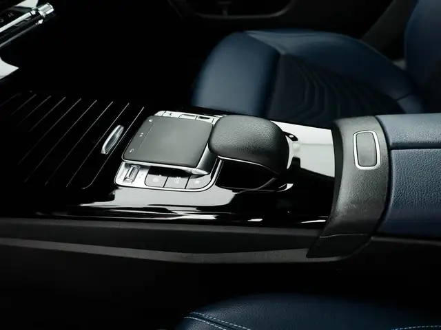 Mercedes-Benz A-Class view 18