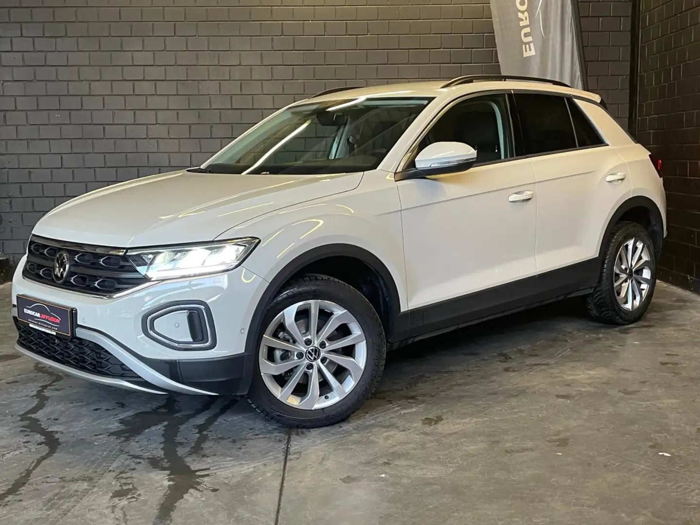 Volkswagen T-Roc Life 1.5 TSI 110CV DSG7 Gris - 1