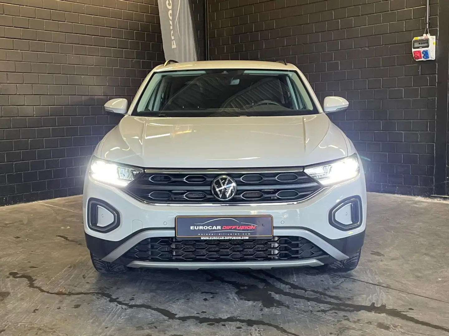Volkswagen T-Roc Life 1.5 TSI 110CV DSG7 Gris - 2