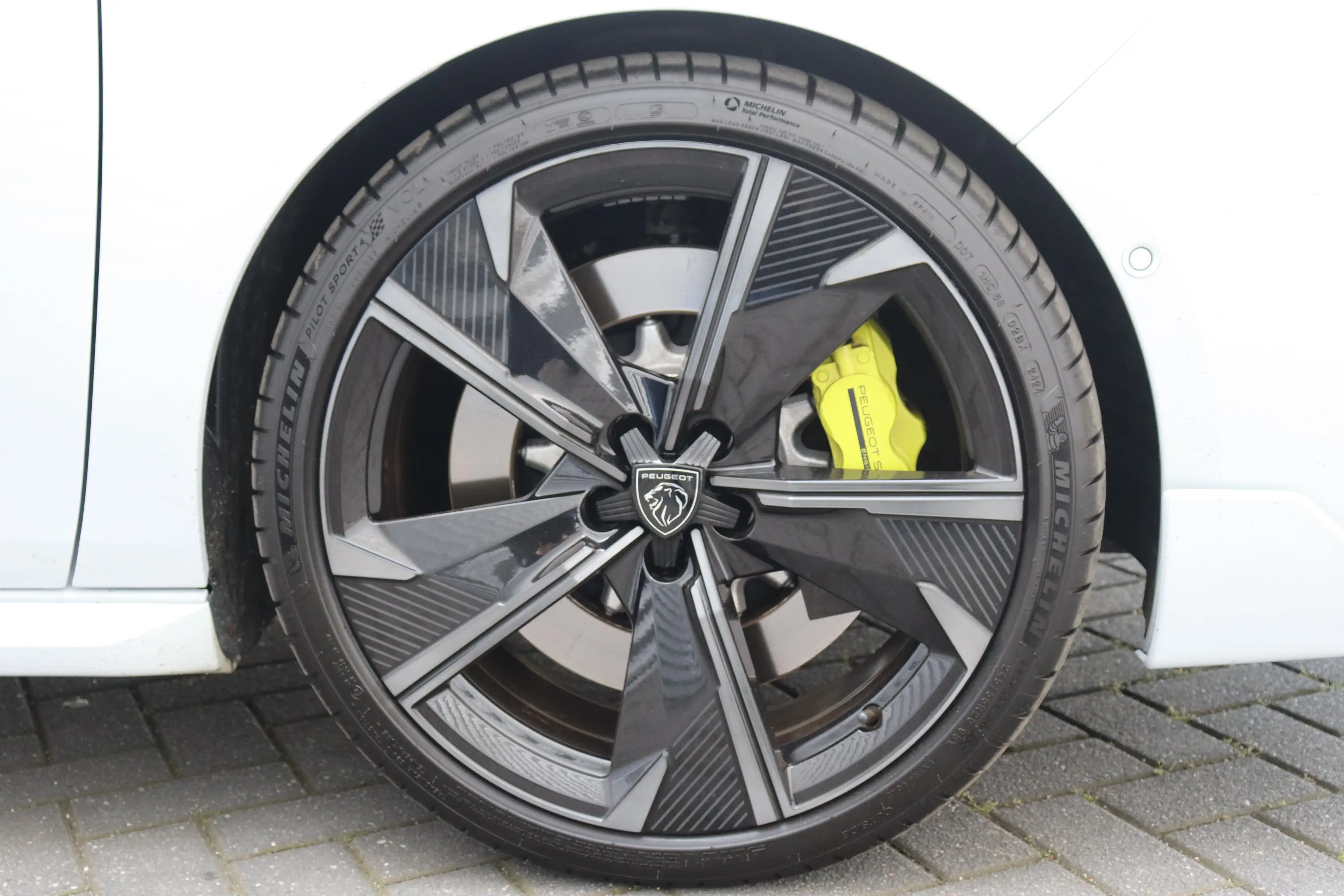 Peugeot 508 SW PSE 1.6 HYBRID 360PK SPORT ENGINEERED AUTOMAAT — photo 13