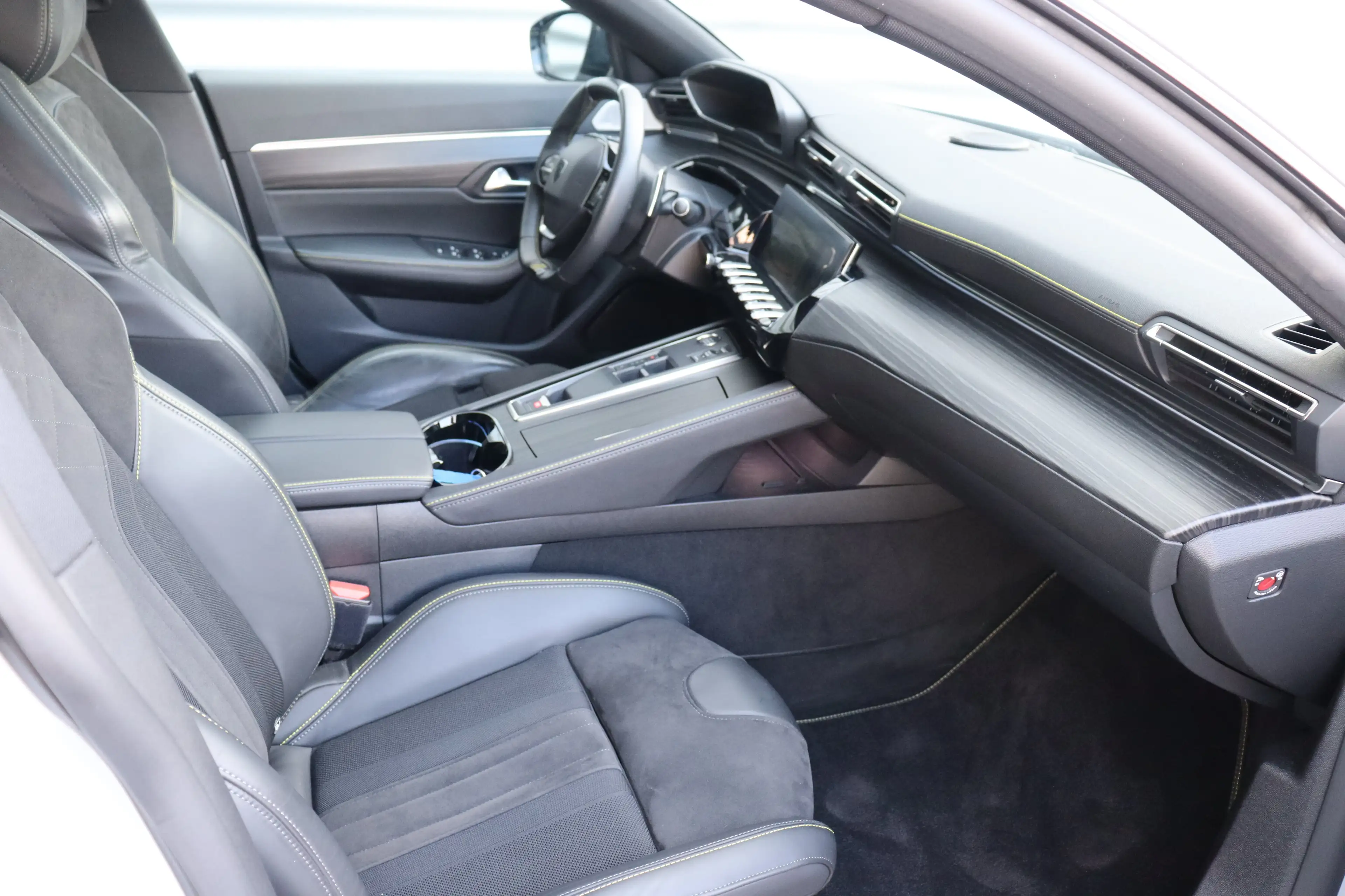 Peugeot 508 SW PSE 1.6 HYBRID 360PK SPORT ENGINEERED AUTOMAAT — photo 23