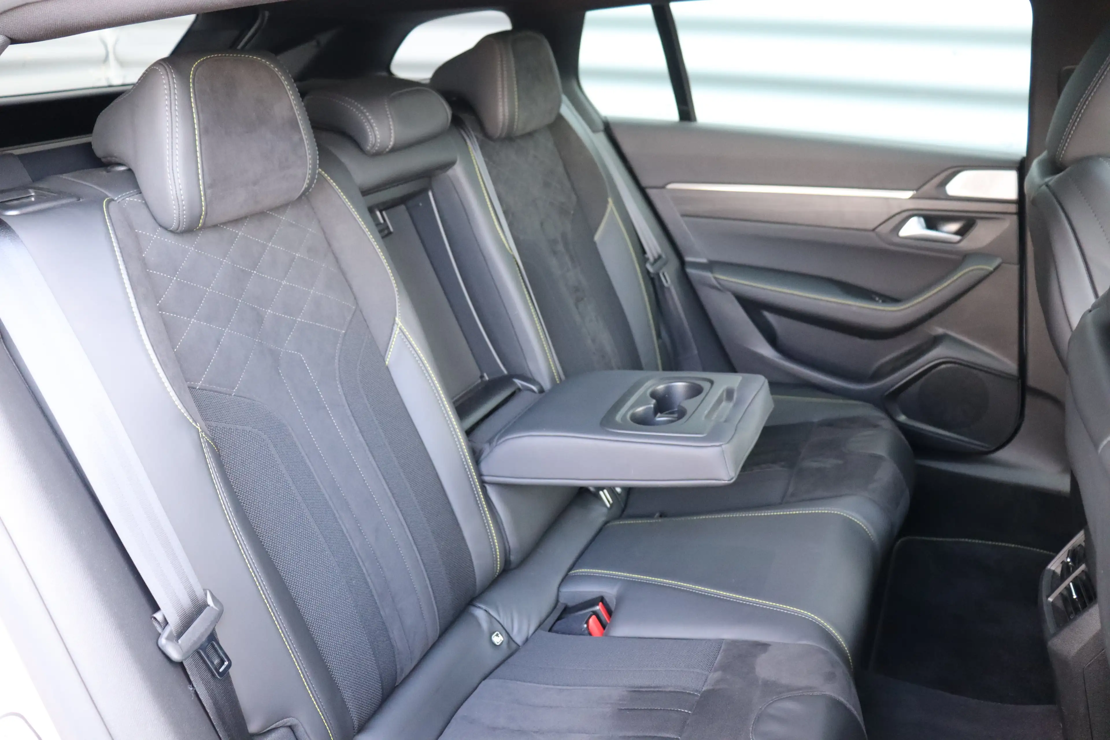 Peugeot 508 SW PSE 1.6 HYBRID 360PK SPORT ENGINEERED AUTOMAAT — photo 22