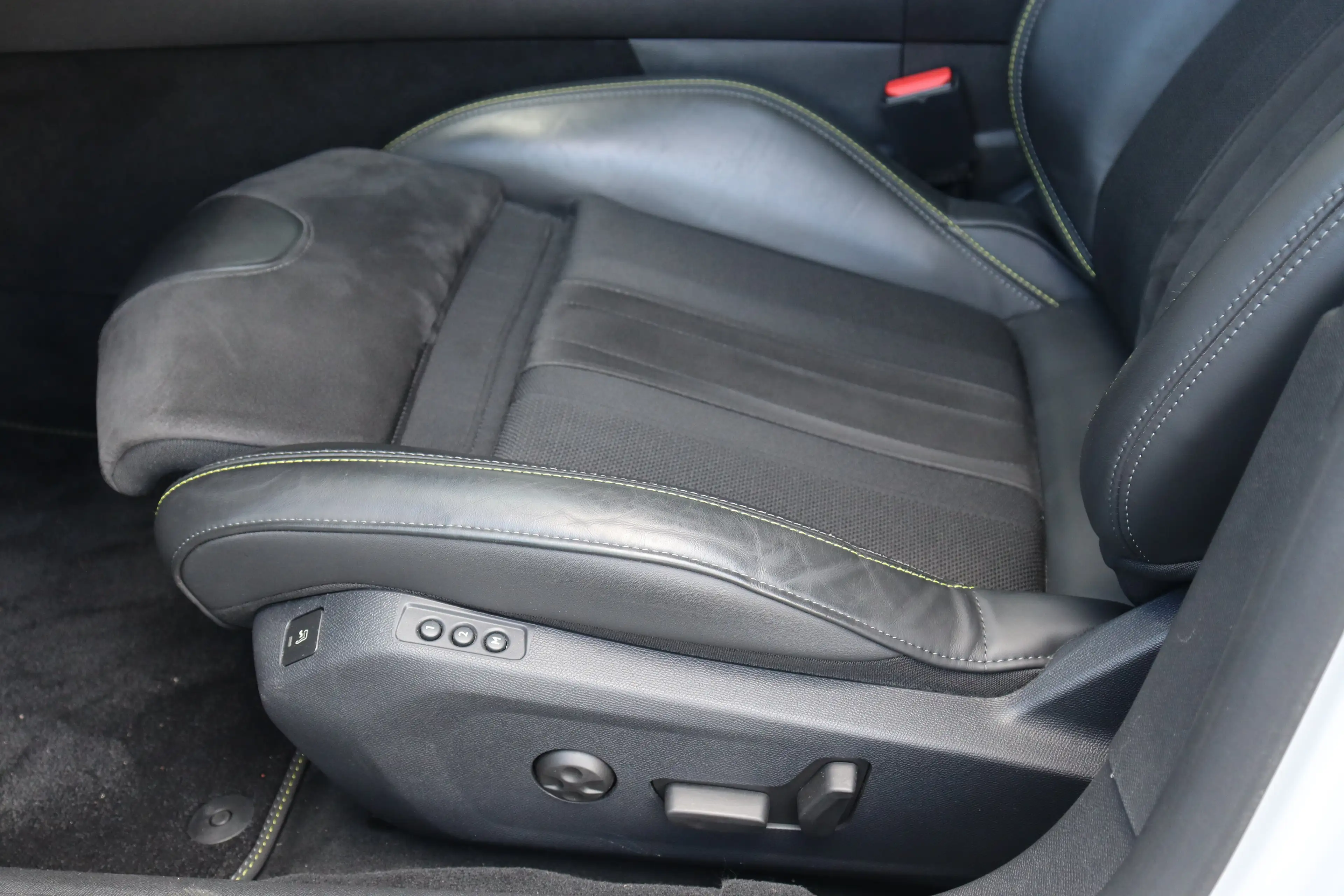 Peugeot 508 SW PSE 1.6 HYBRID 360PK SPORT ENGINEERED AUTOMAAT — photo 24