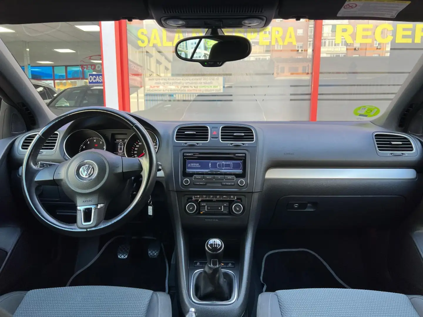 Volkswagen Golf Cabrio 1.2 TSI Gris - 2