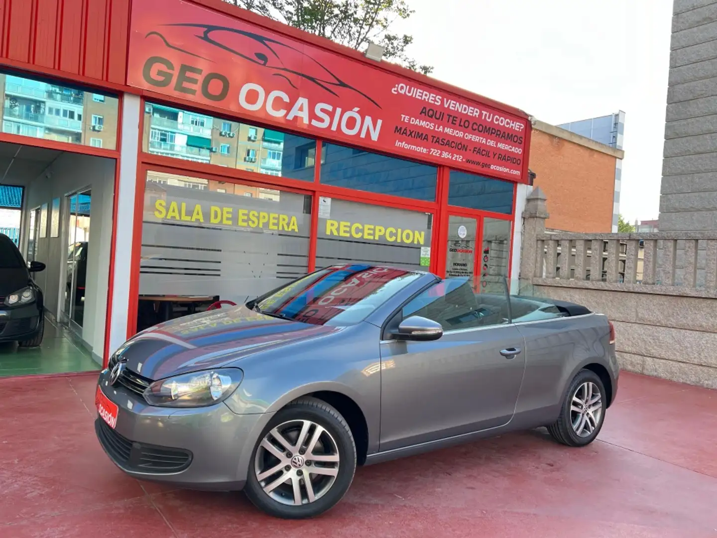 Volkswagen Golf Cabrio 1.2 TSI Gris - 1