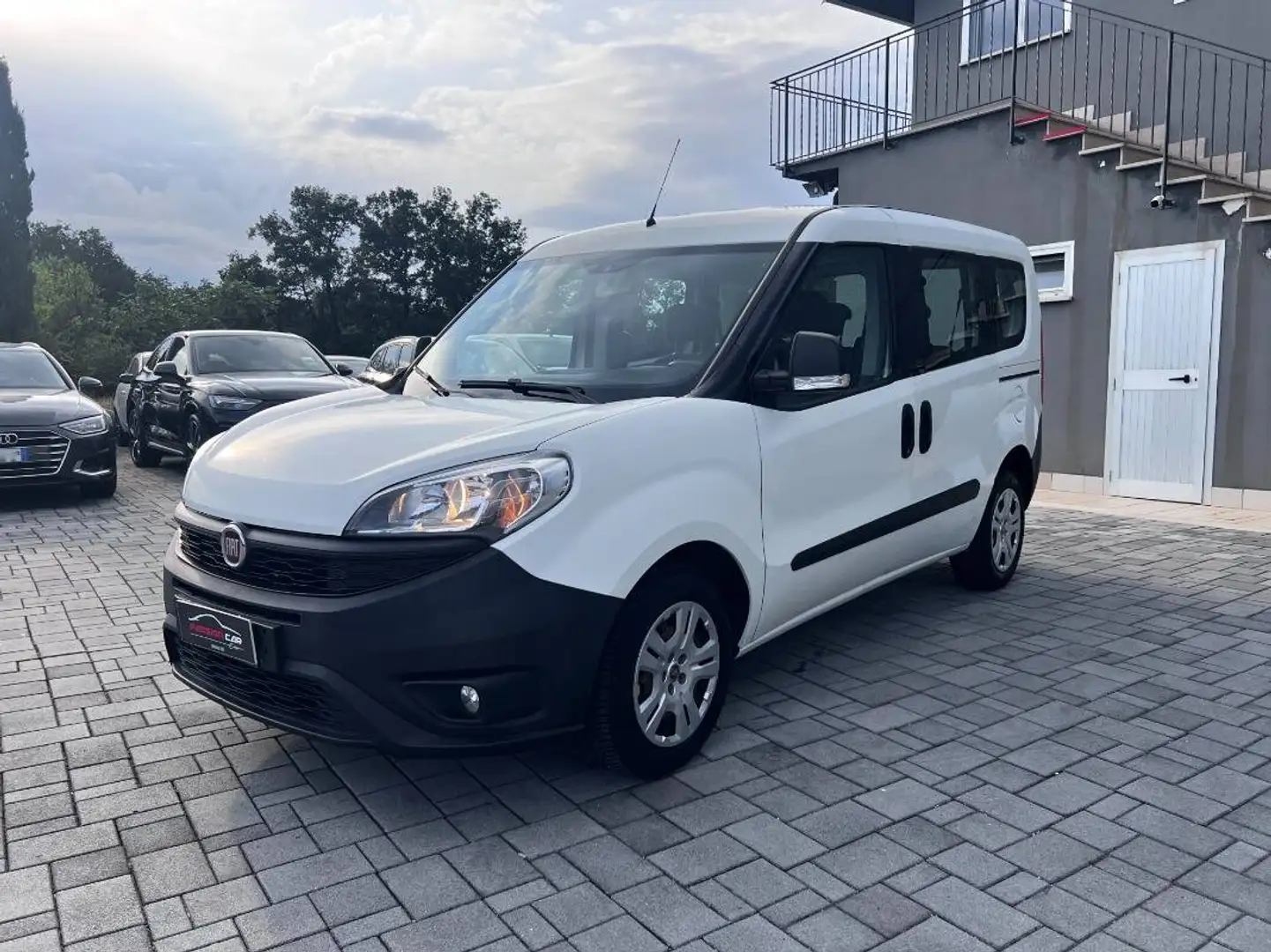 Fiat Doblo Doblò COMBI 1.3 MJET 16V 95CV Euro6 5 Posti N1 Bianco - 2
