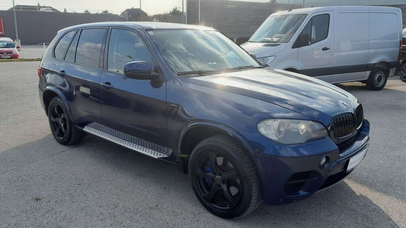 BMW X5 xDrive50i Aut. — photo 3