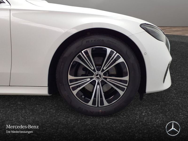 Mercedes-Benz E 200 Avantgarde Distr. LED Kamera Spurhalt-Ass 9G — photo 6