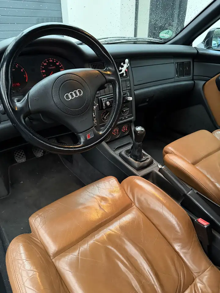 Audi Cabriolet 1.8, foto 2