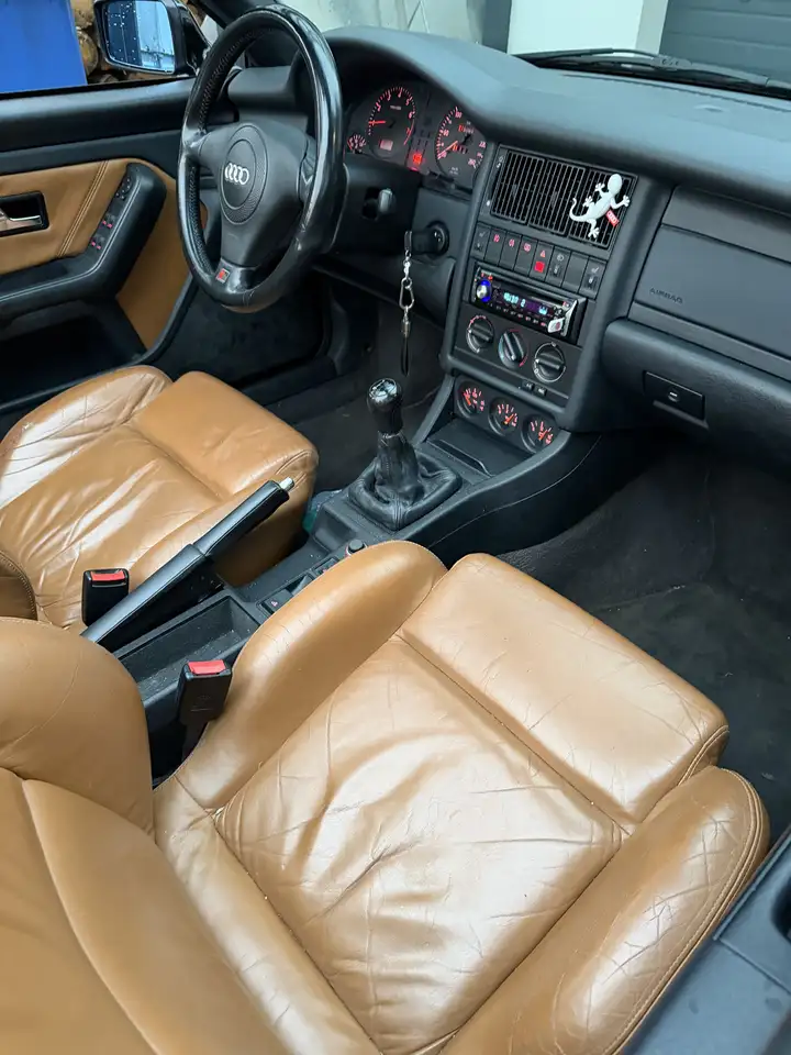Audi Cabriolet 1.8, foto 7