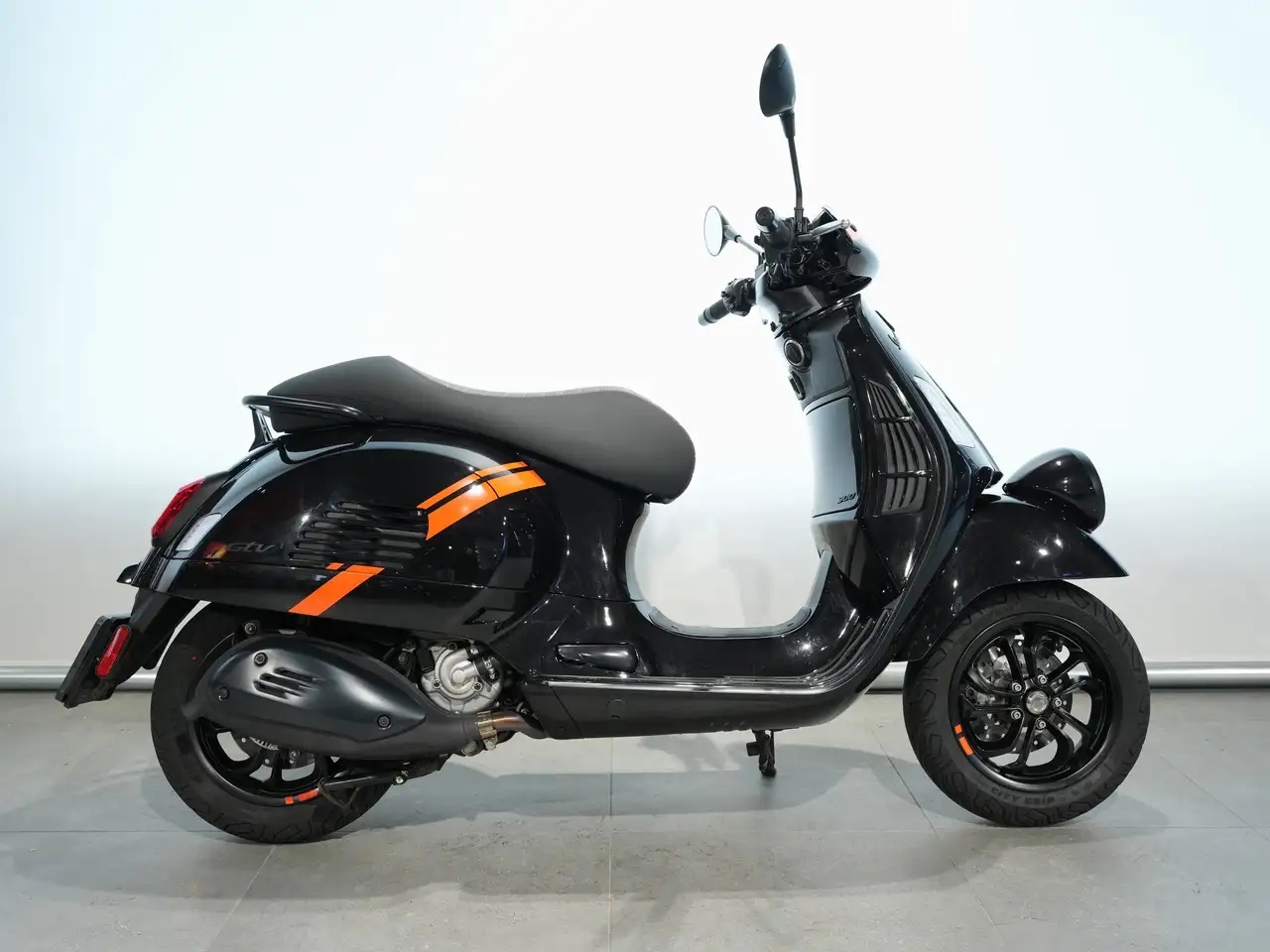 Vespa GTV 300