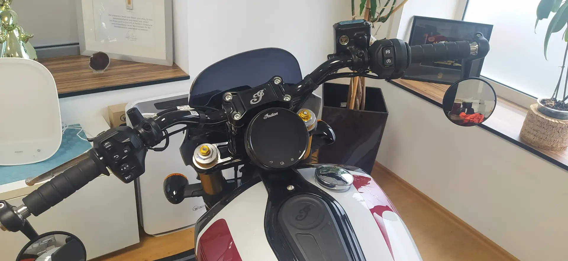 Indian Scout Modell 101 Scout Blanco - 2
