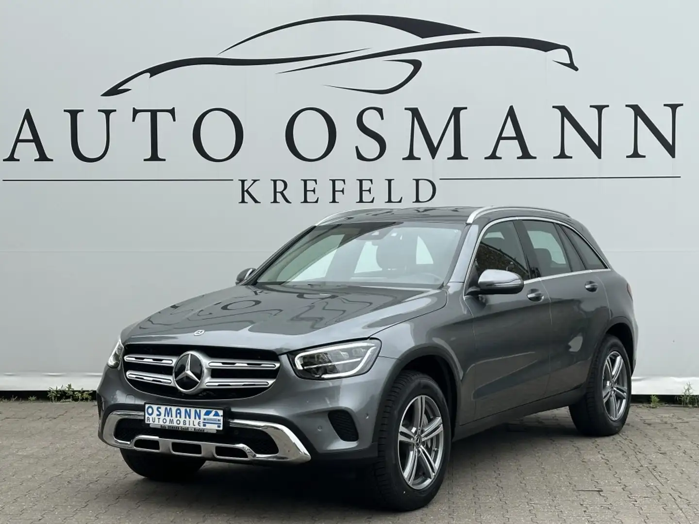 Mercedes-Benz GLC 300 e 4Matic 9G-TRONIC   TOTW.   RFK Grau - 1
