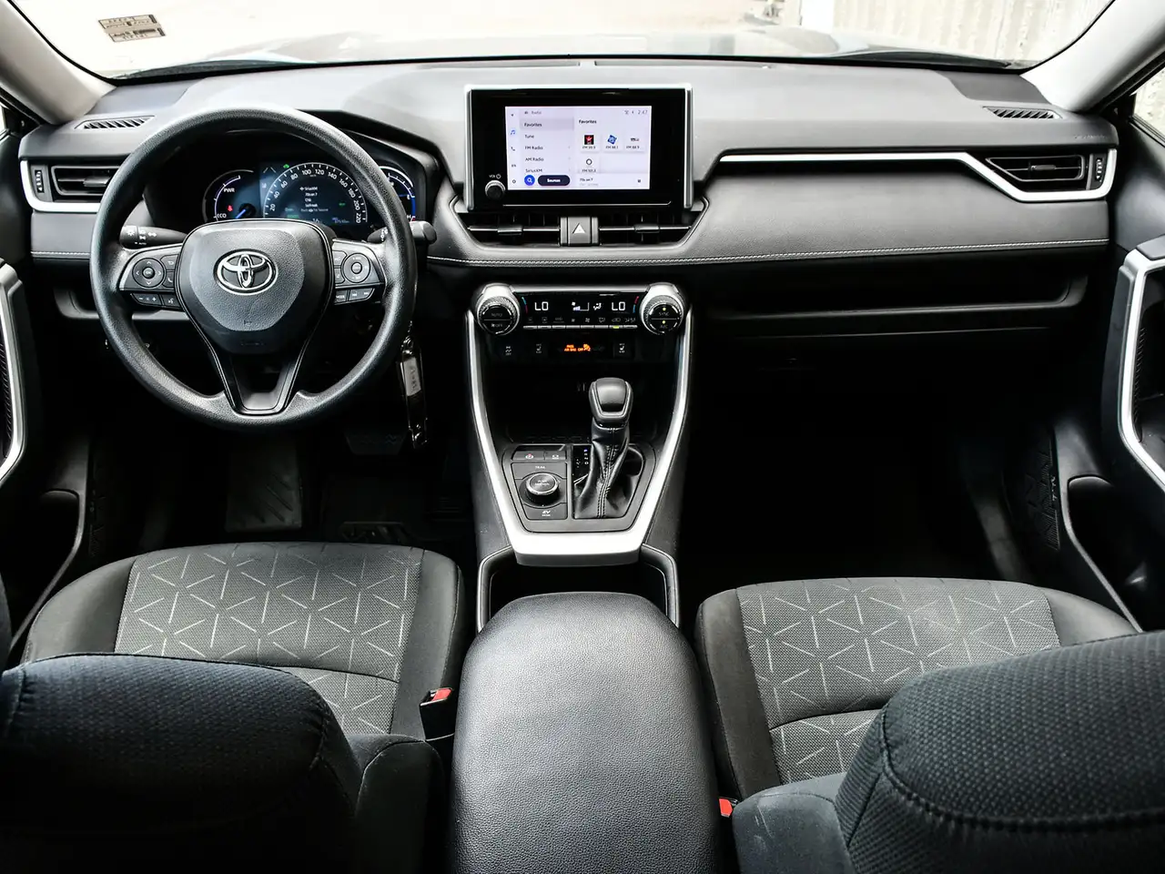 Toyota RAV 4 снимка Toyota RAV 4