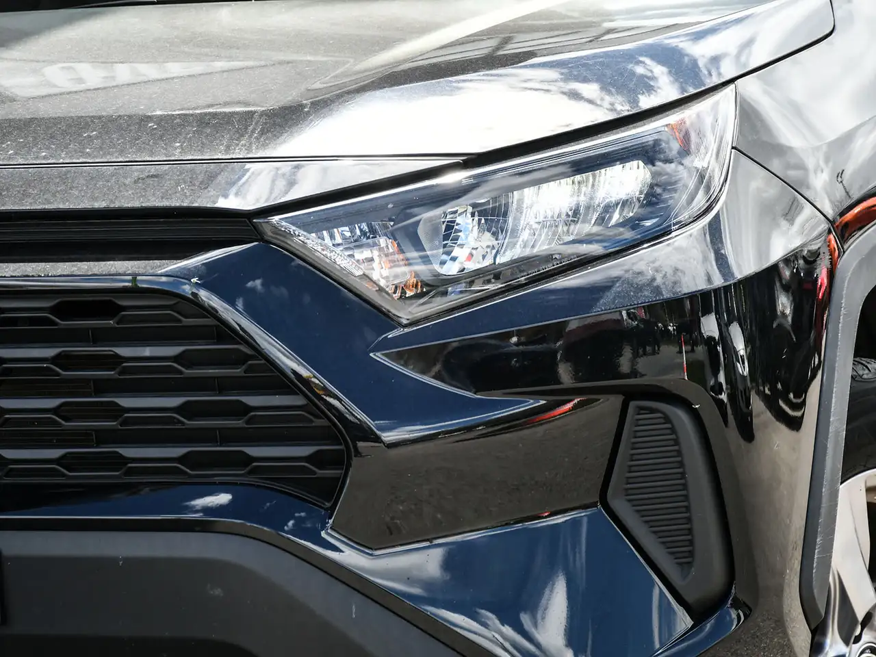 Toyota RAV 4 снимка Toyota RAV 4