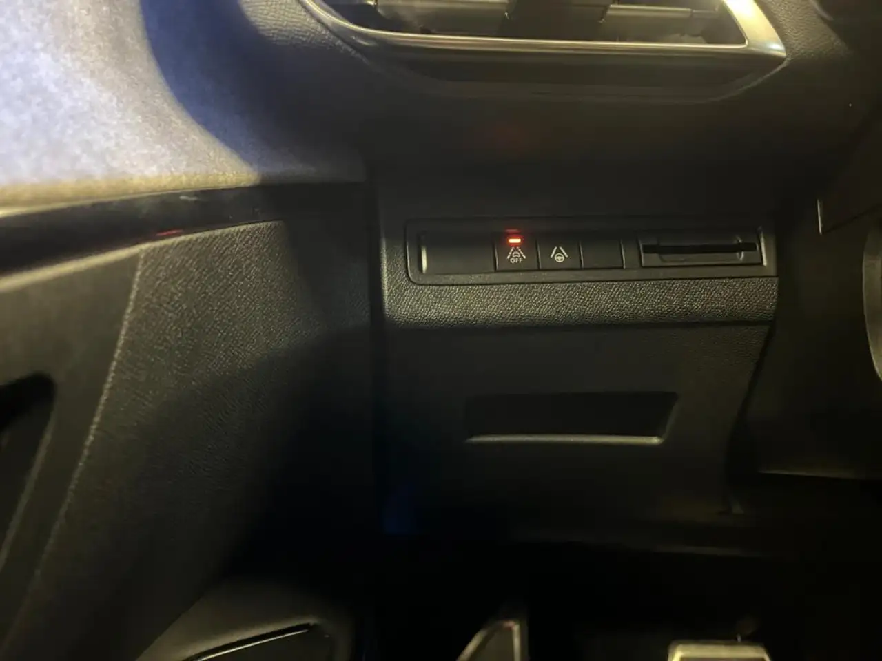 Peugeot 3008 3008 — photo 14