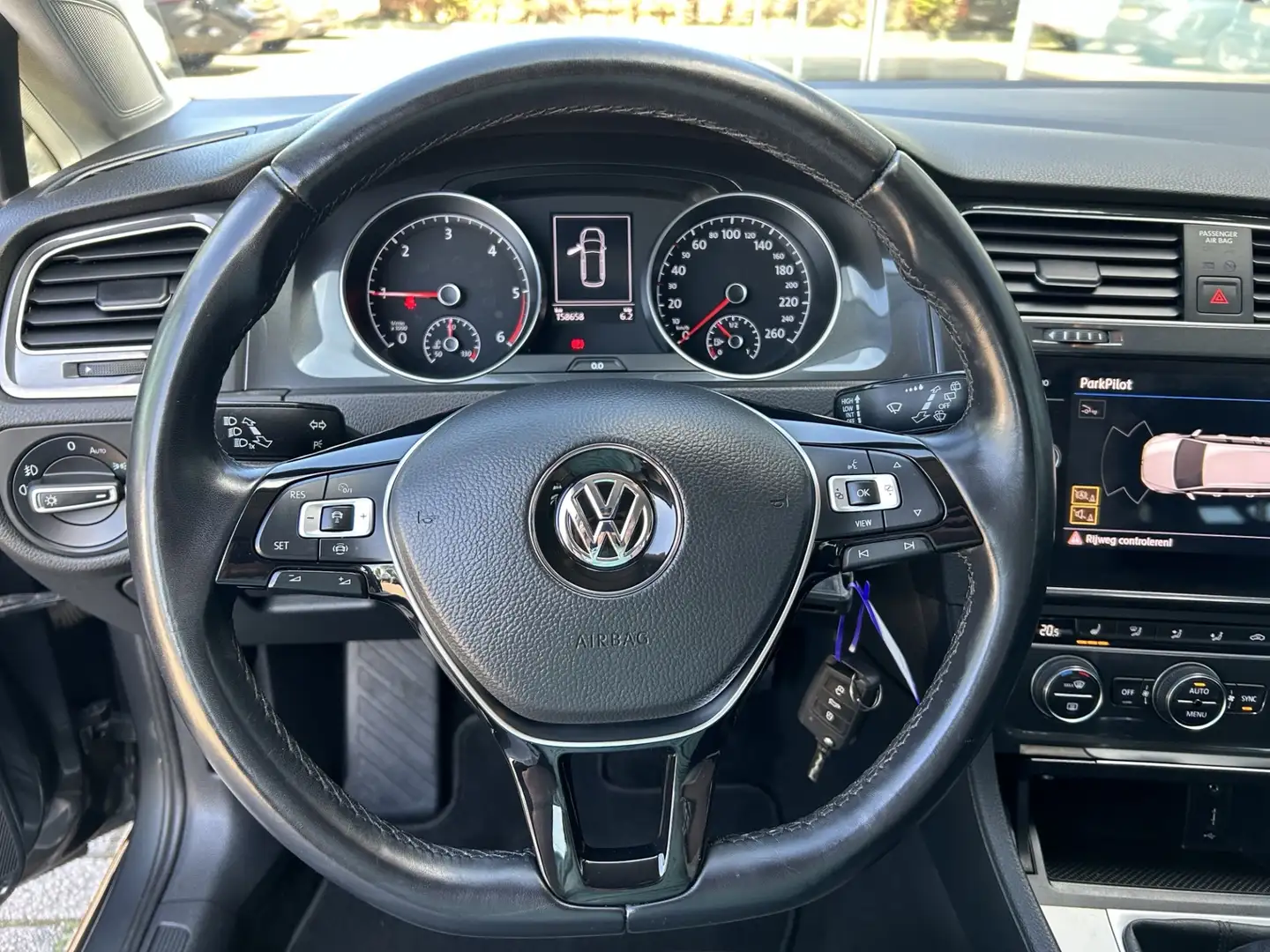 Volkswagen Golf Variant 1.6 TDI Comfortline Business 50% deal 6.975,- ACTI Grau - 2