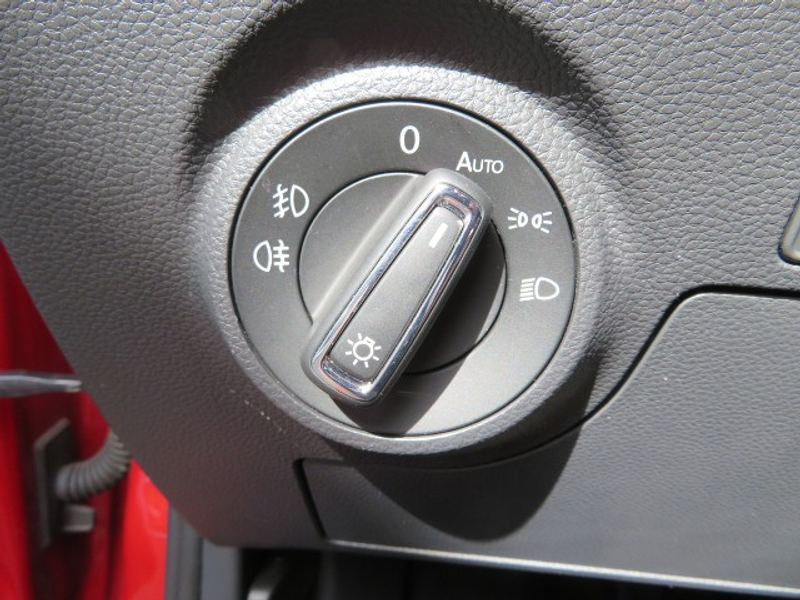 SEAT Arona 1.5 TSI FR NAVI Kamera LED BeatsAudio Alu 18"+ Win — photo 13