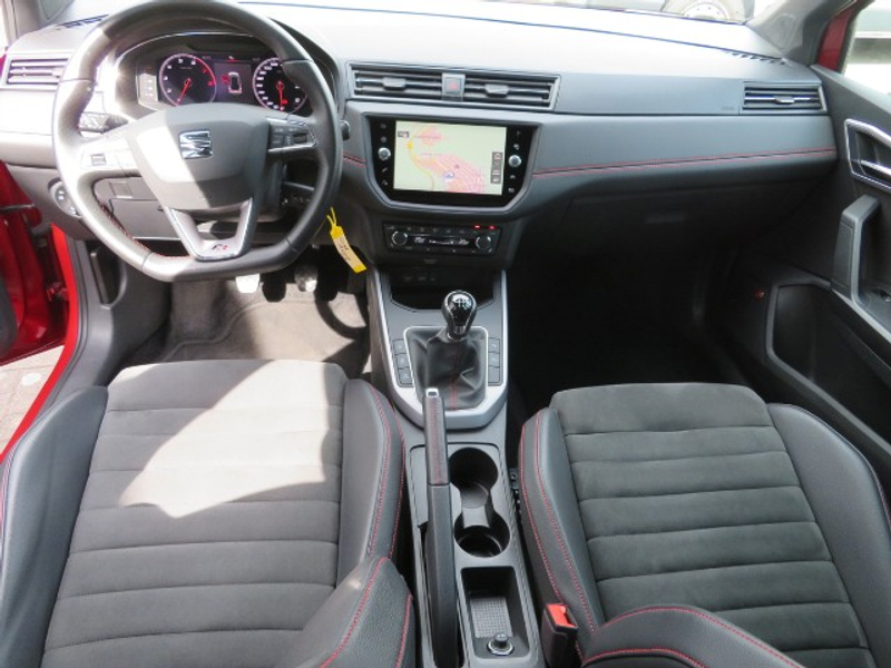 SEAT Arona 1.5 TSI FR NAVI Kamera LED BeatsAudio Alu 18"+ Win — photo 11