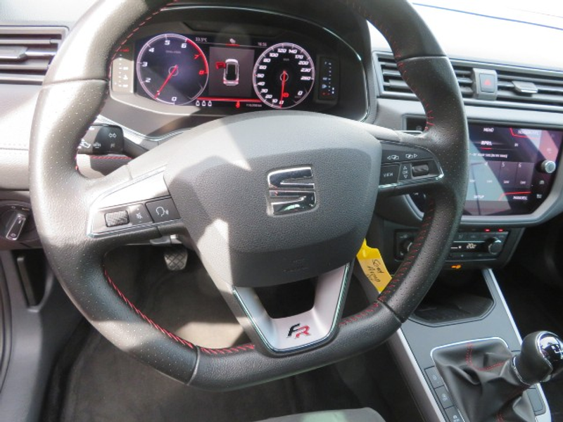 SEAT Arona 1.5 TSI FR NAVI Kamera LED BeatsAudio Alu 18"+ Win — photo 5