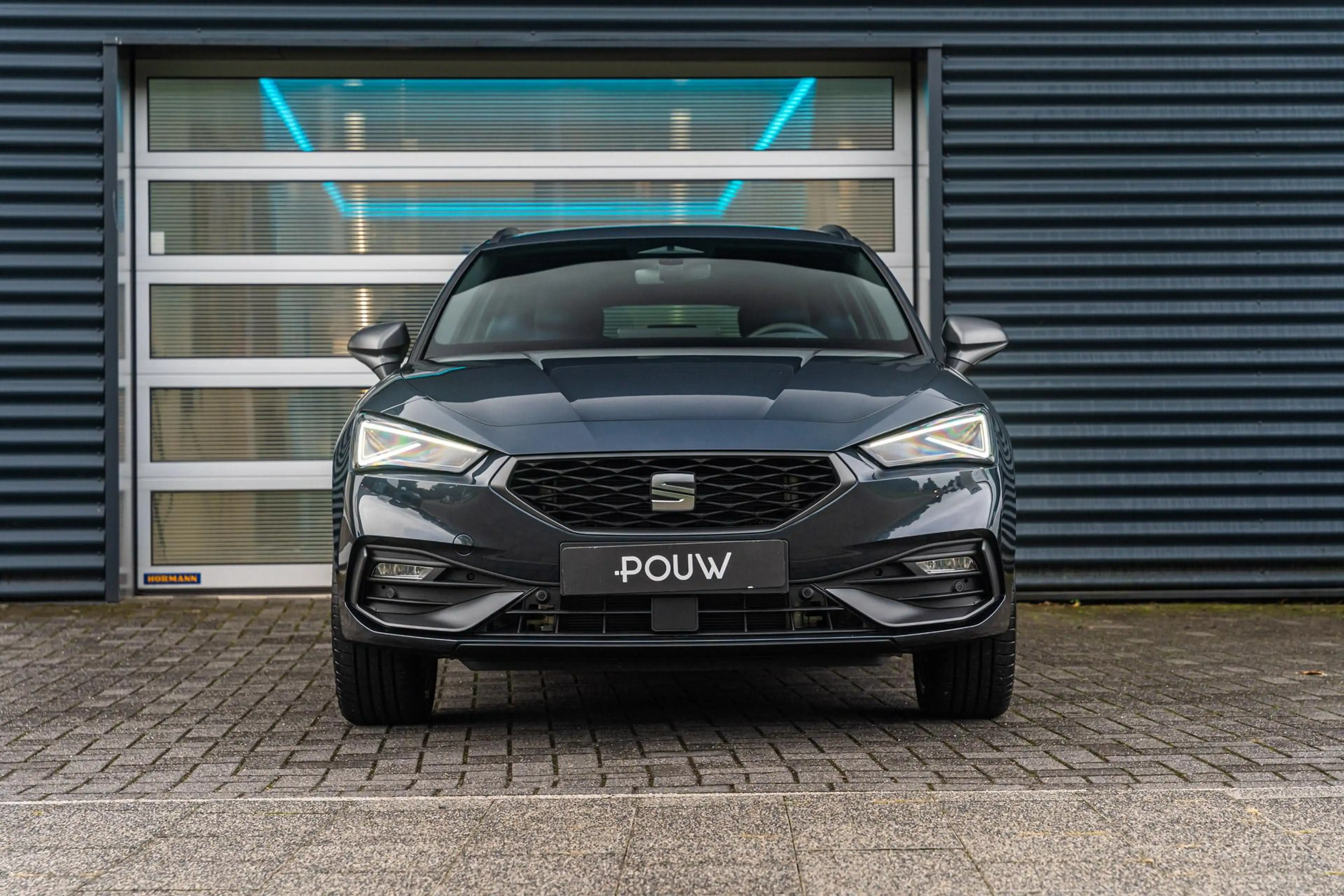 SEAT Leon e-Hybrid Sportstourer 1.5 TSI 204pk DSG FR Business | LMV 1 — photo 6