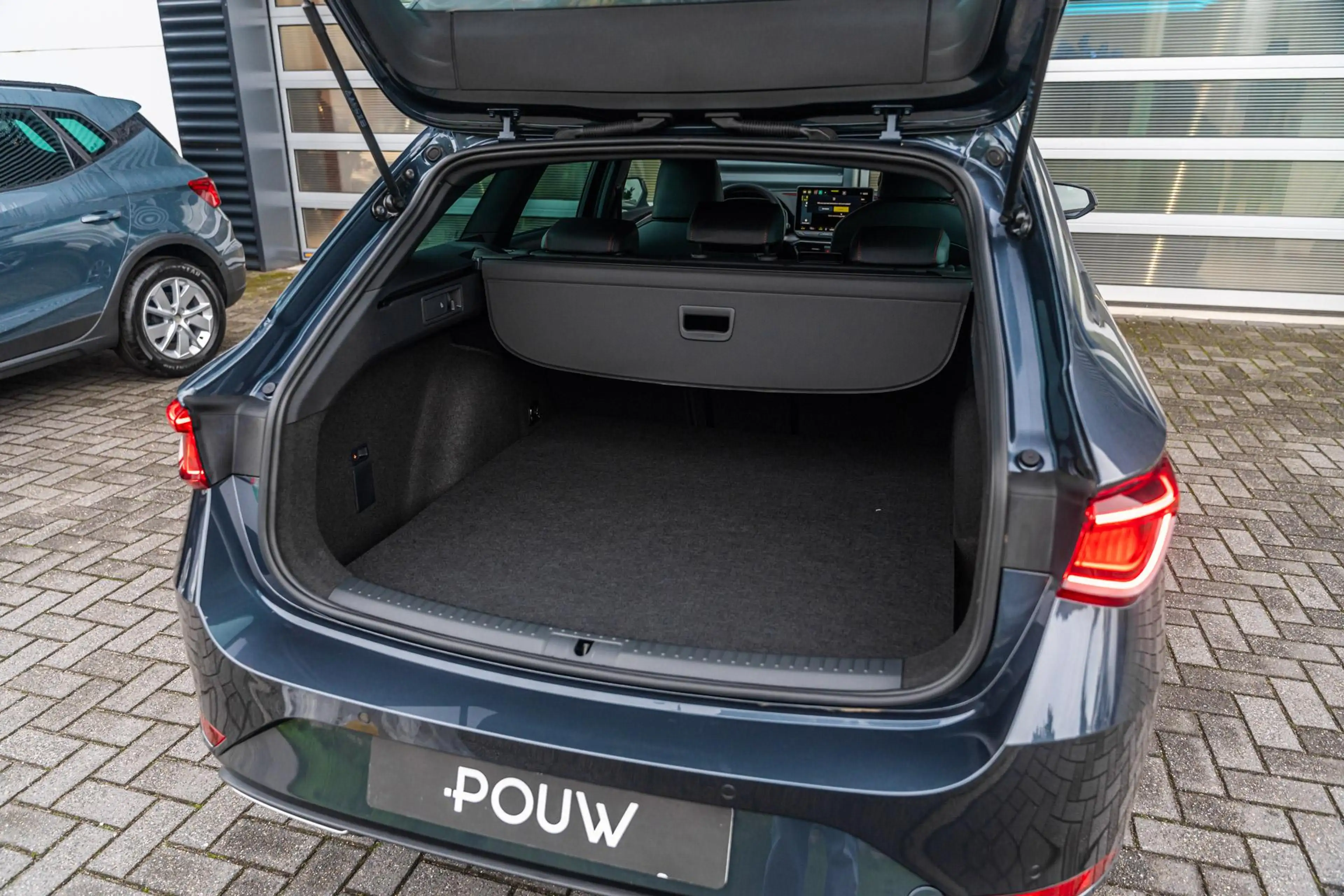 SEAT Leon e-Hybrid Sportstourer 1.5 TSI 204pk DSG FR Business | LMV 1 — photo 15