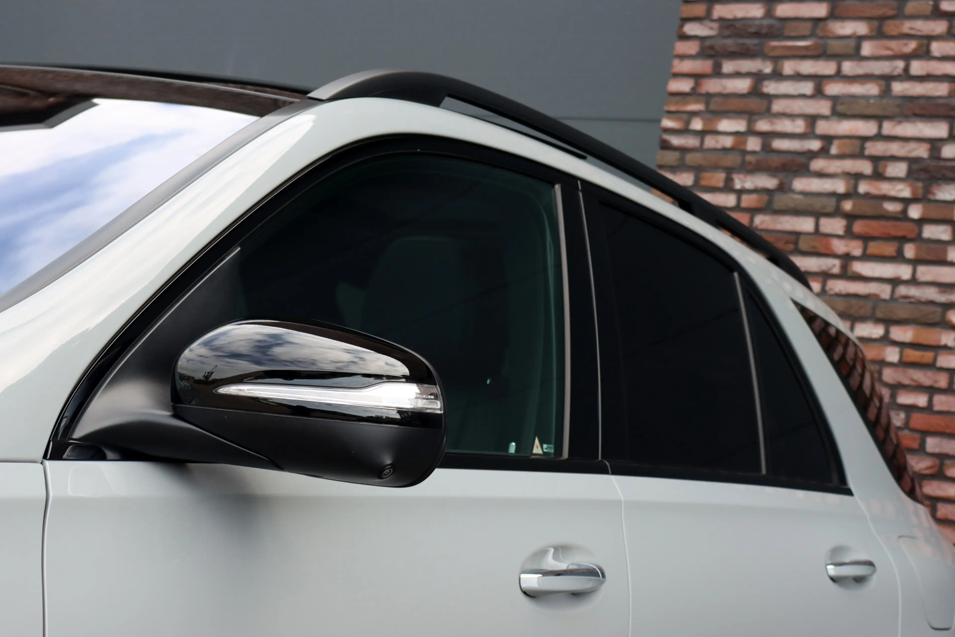 Mercedes-Benz GLE 400 e 4MATIC AMG Line Premium+ | Facelift | Luchtverin — photo 19