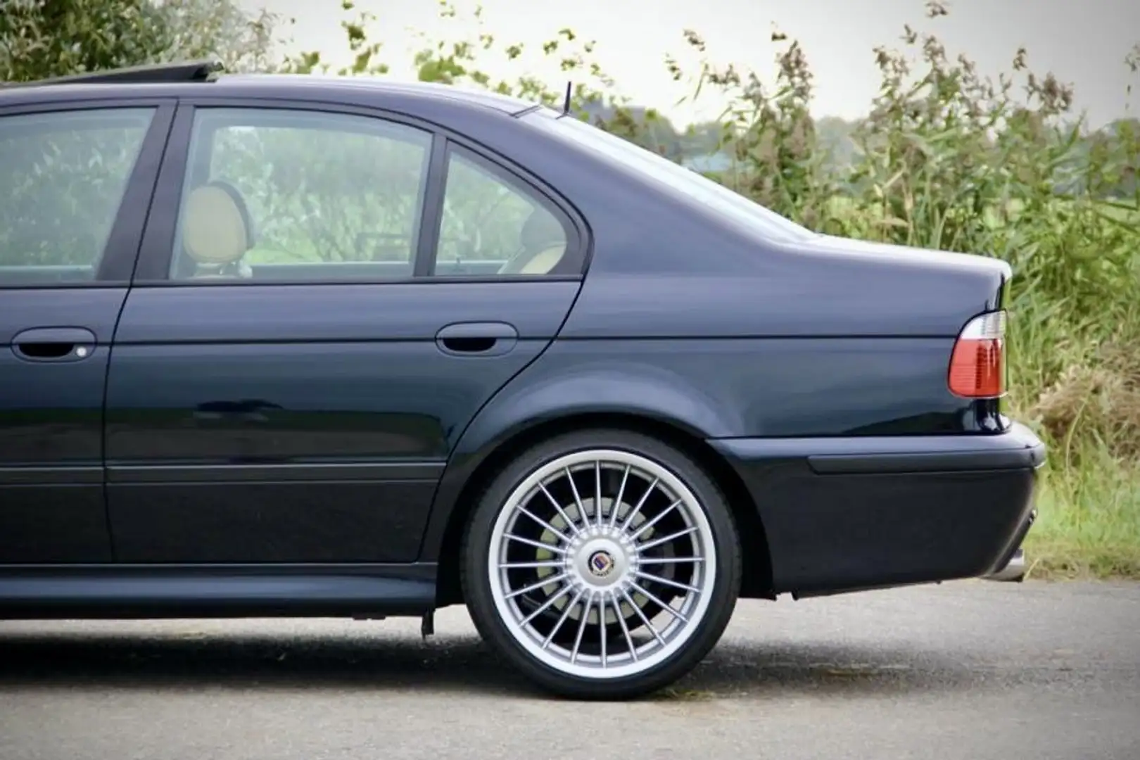 BMW 535 535i V8 245 PK M-Pakket, Carbon Swarz, Topstaat! Zwart - 1