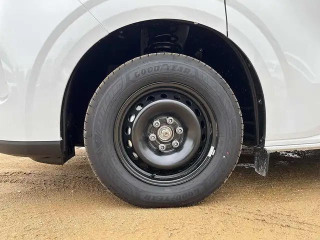 Ford Transit Custom view 9