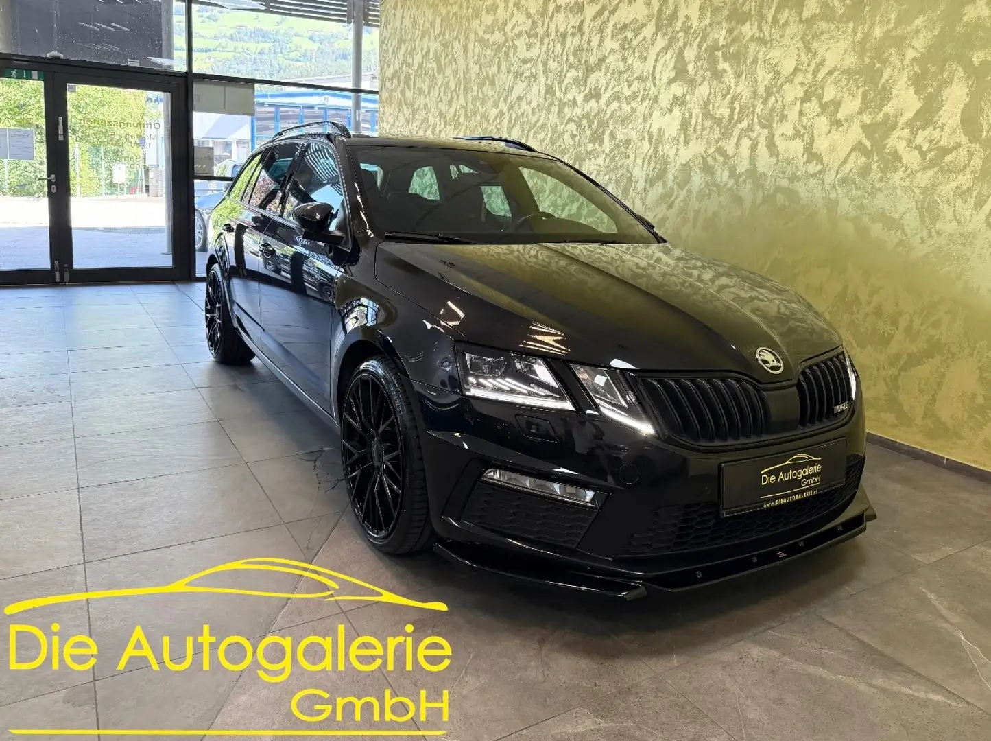Skoda Octavia RS 245 *19-ZOLL*PANO*LED-LIGHT*AHK.* Negro - 1