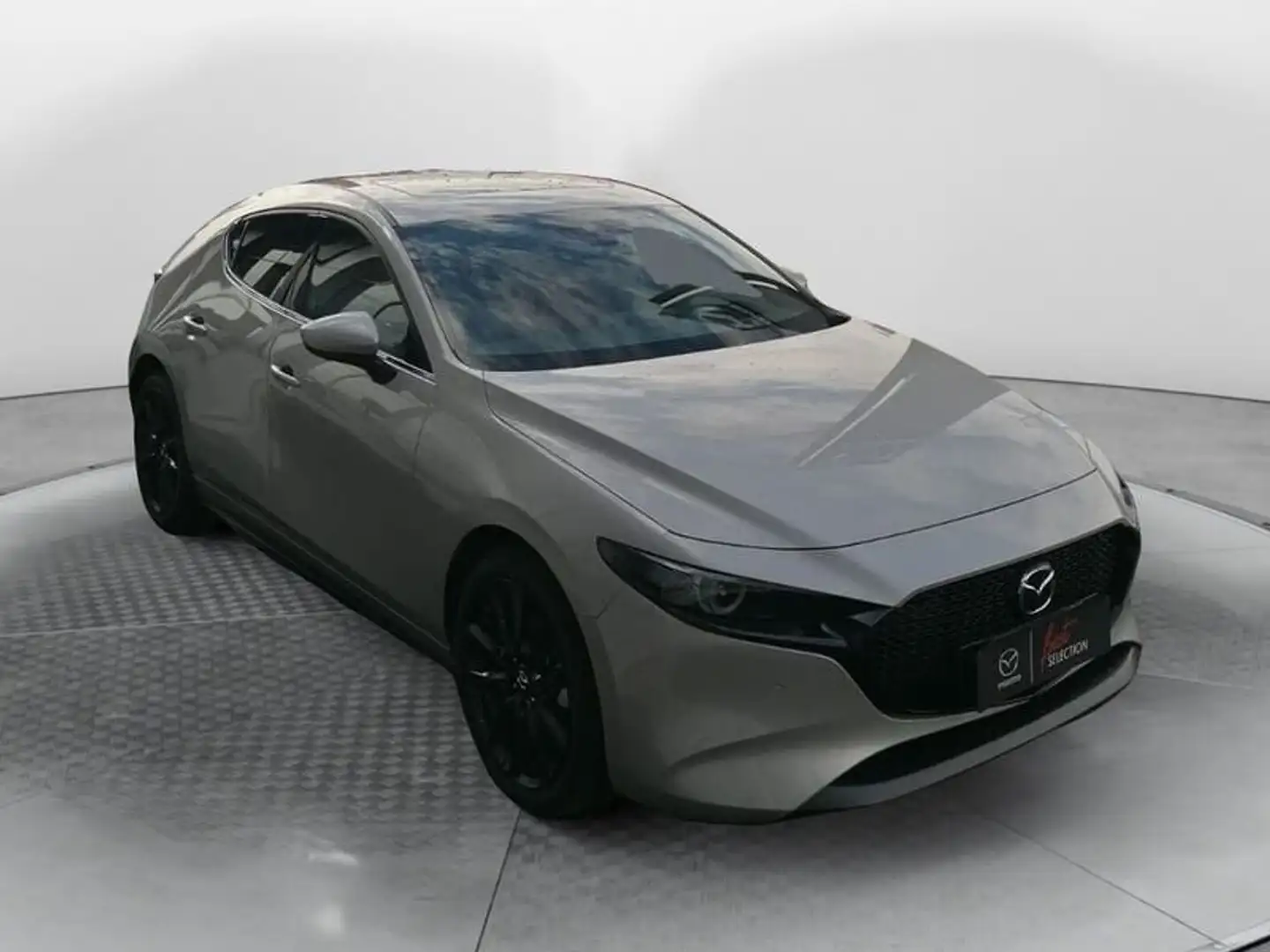 Mazda 3 2.0L Skyactiv-X M-Hybrid . Exclusive  +DESIGN PACK Brons - 1