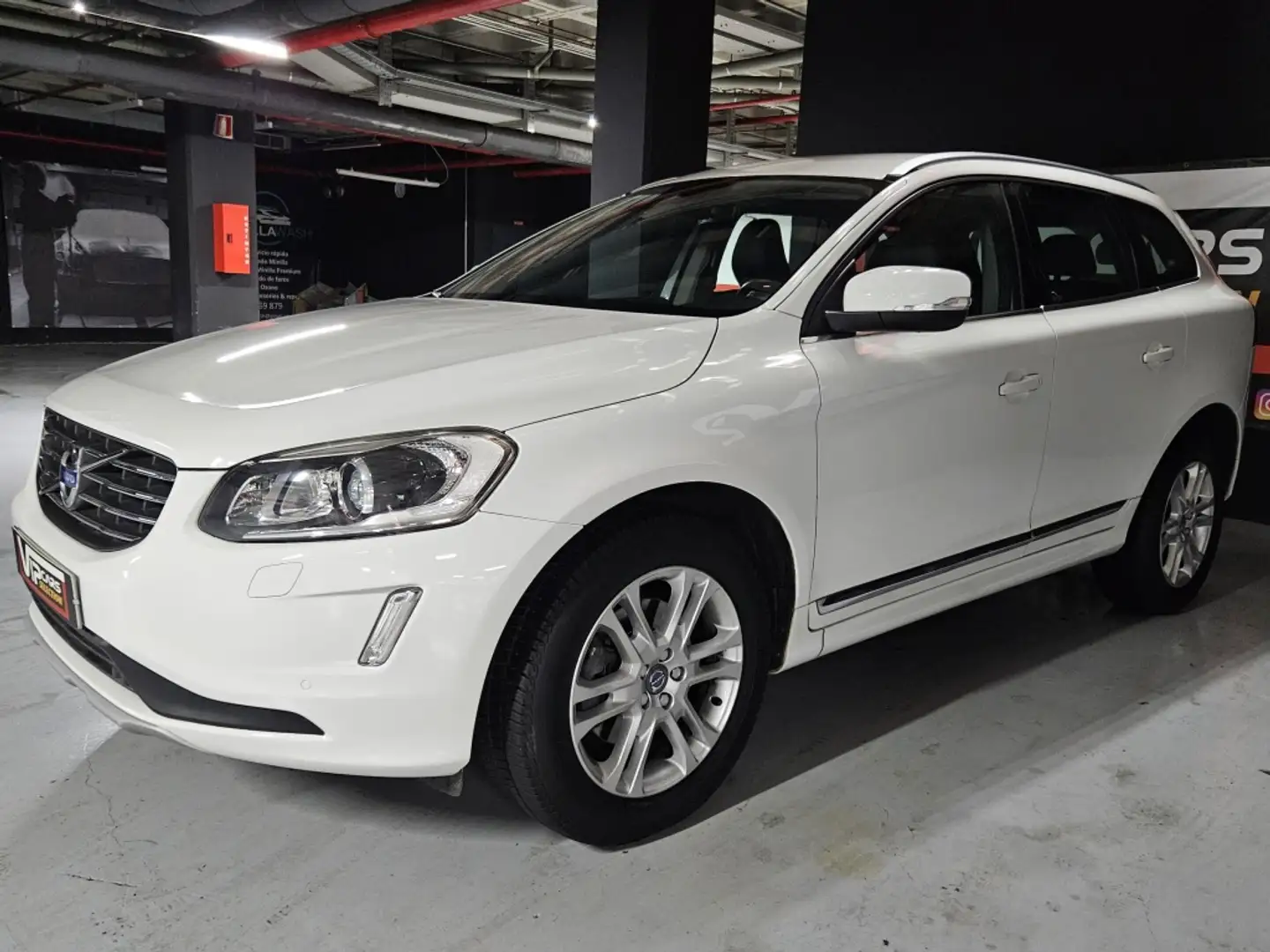 Volvo XC60 Todoterreno Automático de 5 Puertas Blanc - 2