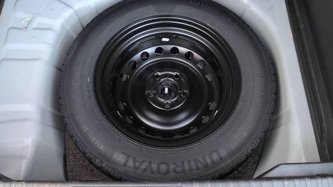 Renault Captur — photo 25