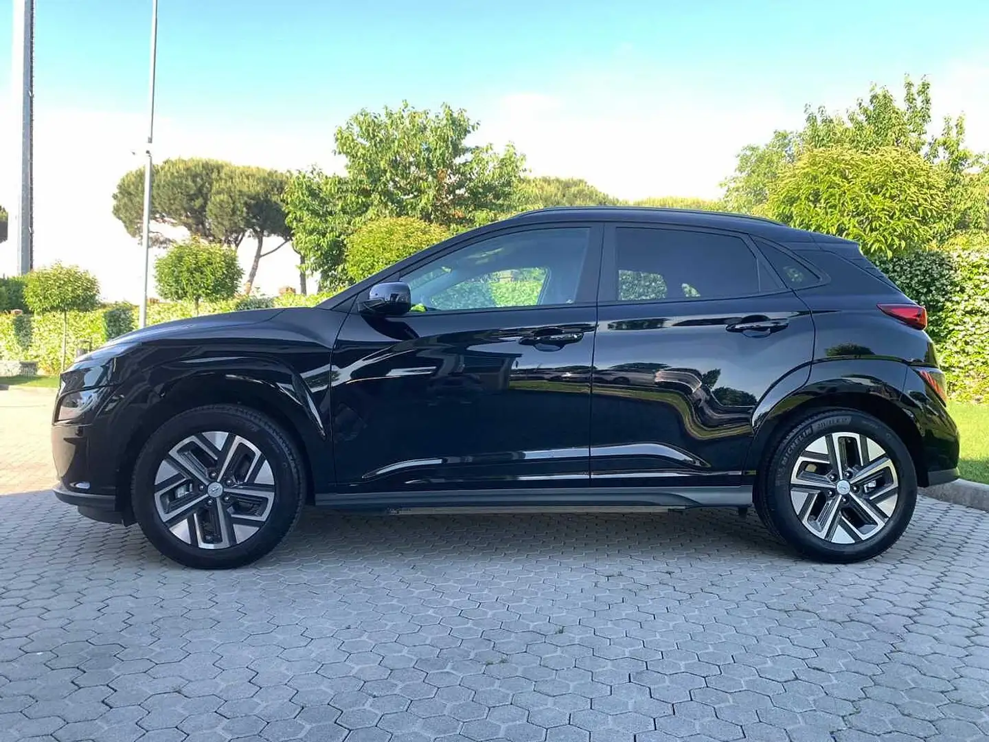 Hyundai KONA 1ªs. EV 39 kWh Exclusive Noir - 2