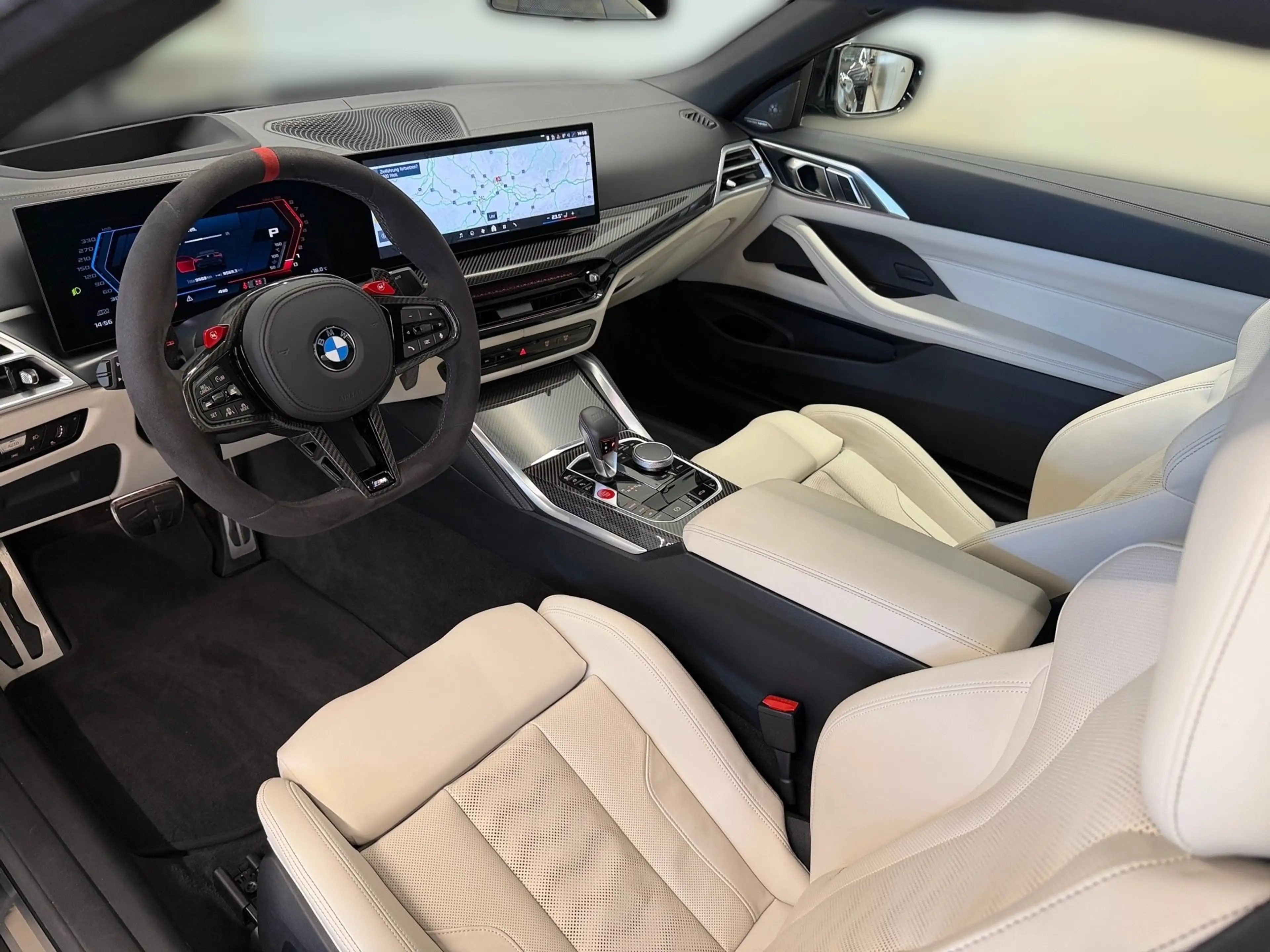 BMW M4 Competition M xDrive — photo 9