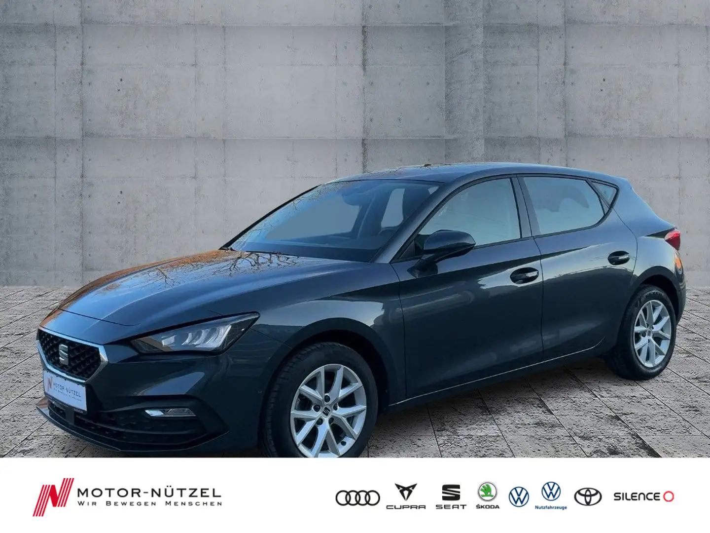 SEAT Leon 1.5TSI STYLE LED+NAV+APP+SHZ+PDC+PLA+GRA+VC Grau - 1
