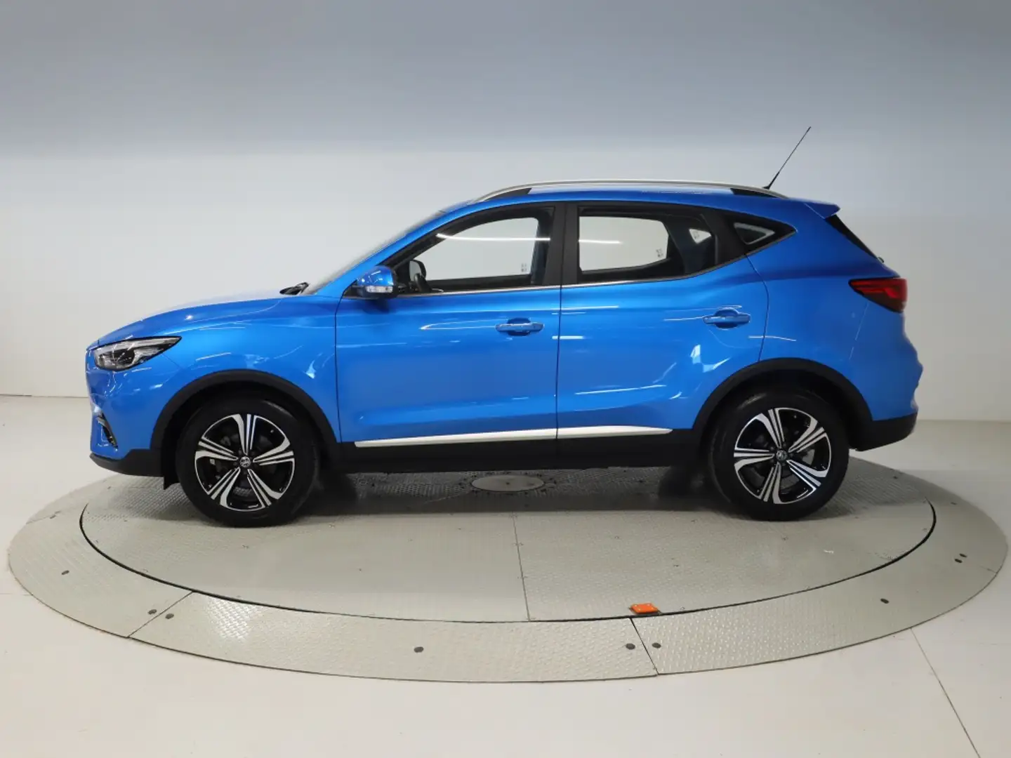 MG ZS 1.5 COMFORT 106 5P Blau - 2