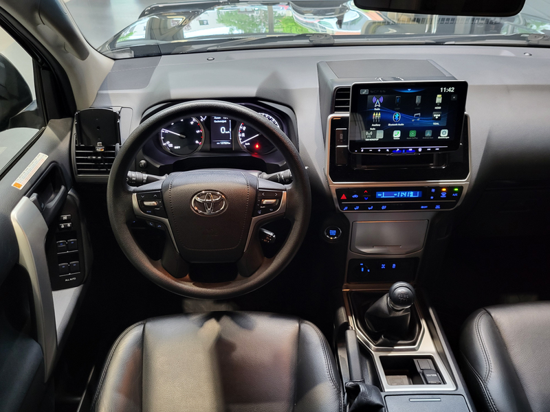 Toyota Land Cruiser 2.8D-4D 1of1 *Kühlbox| Seilwinde| Kamera* — photo 13
