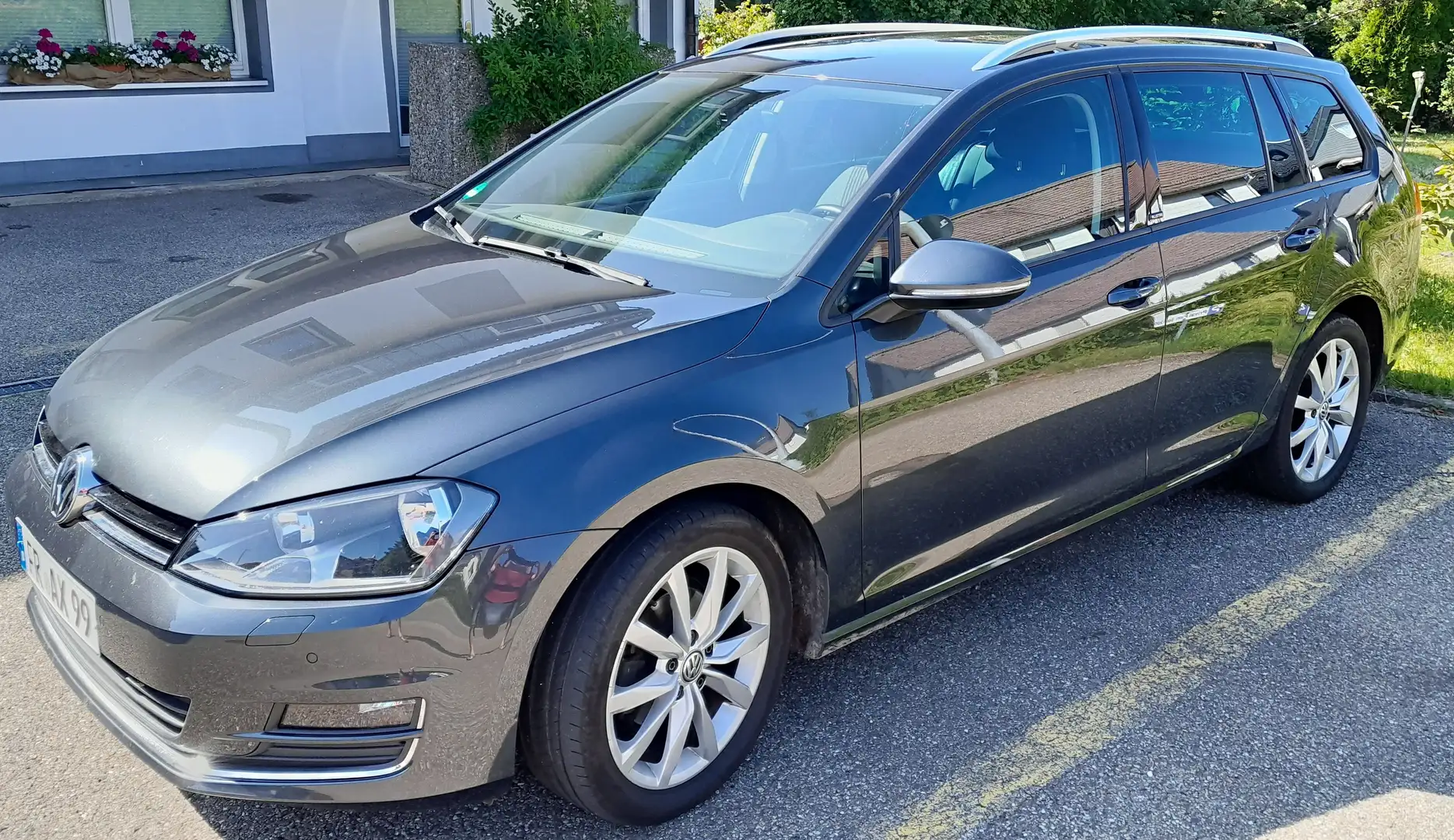 Volkswagen Golf Variant Golf VII Variant 1.2 TSI BMT Allstar Topzustand Schwarz - 2