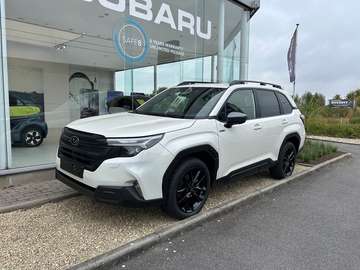 2.0i e-Boxer "Luxury Black Edition' CVT | Safe8